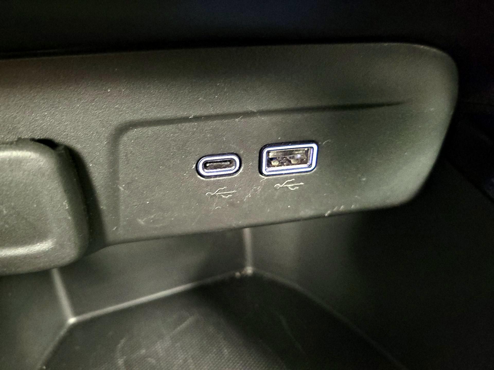 Thumbnail: 2025 Chevrolet Trax - 18