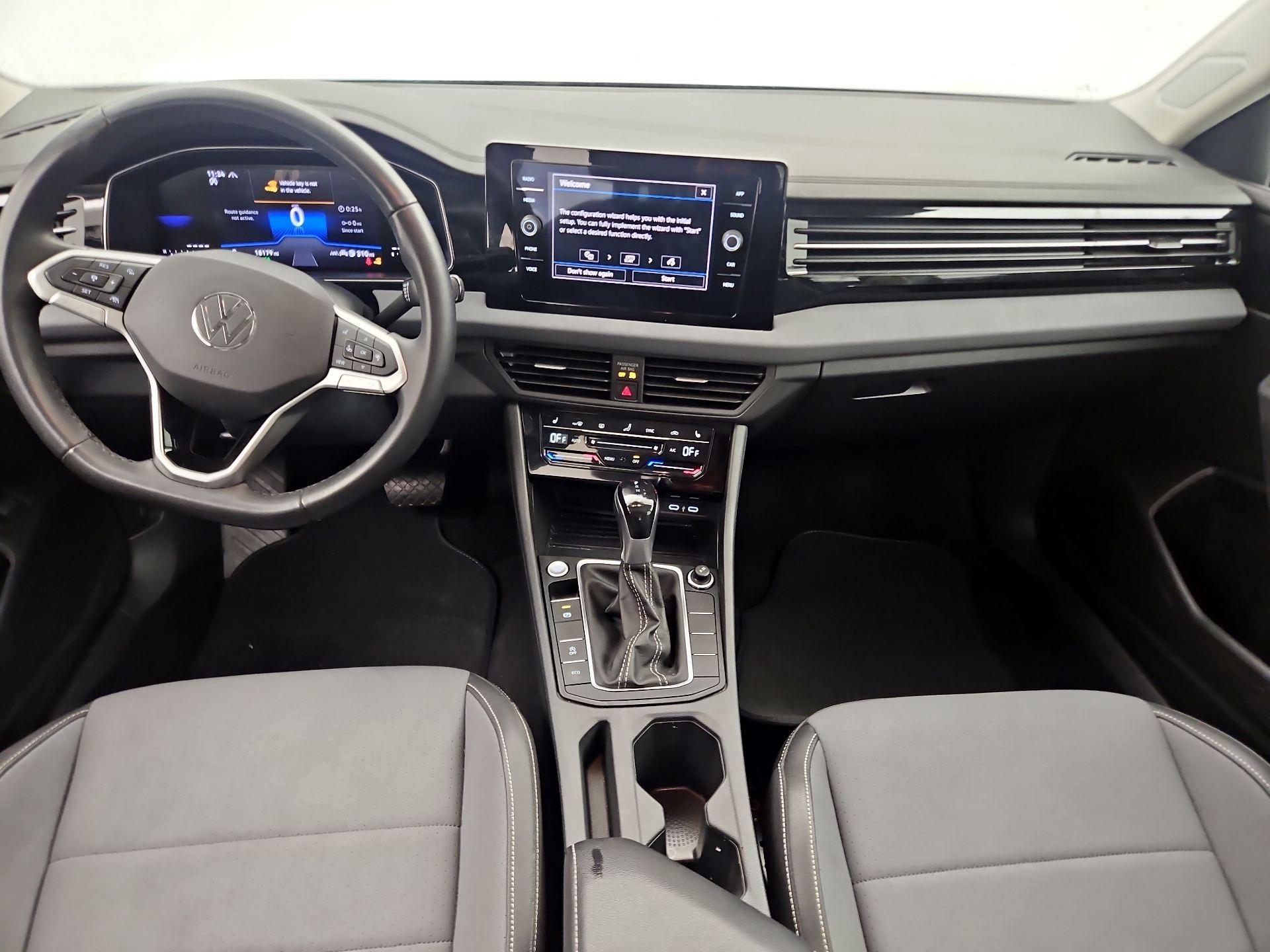 Thumbnail: 2025 Volkswagen Jetta - 9