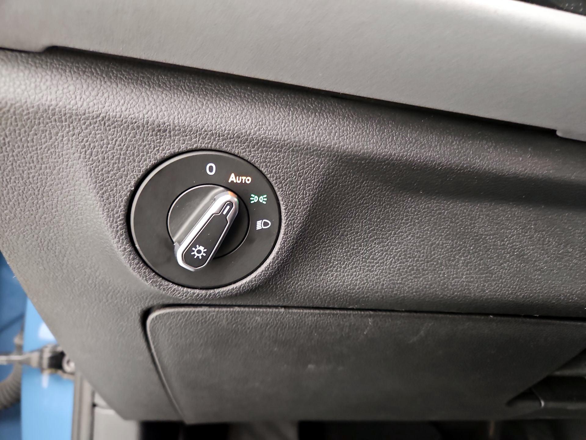 Thumbnail: 2025 Volkswagen Jetta - 13