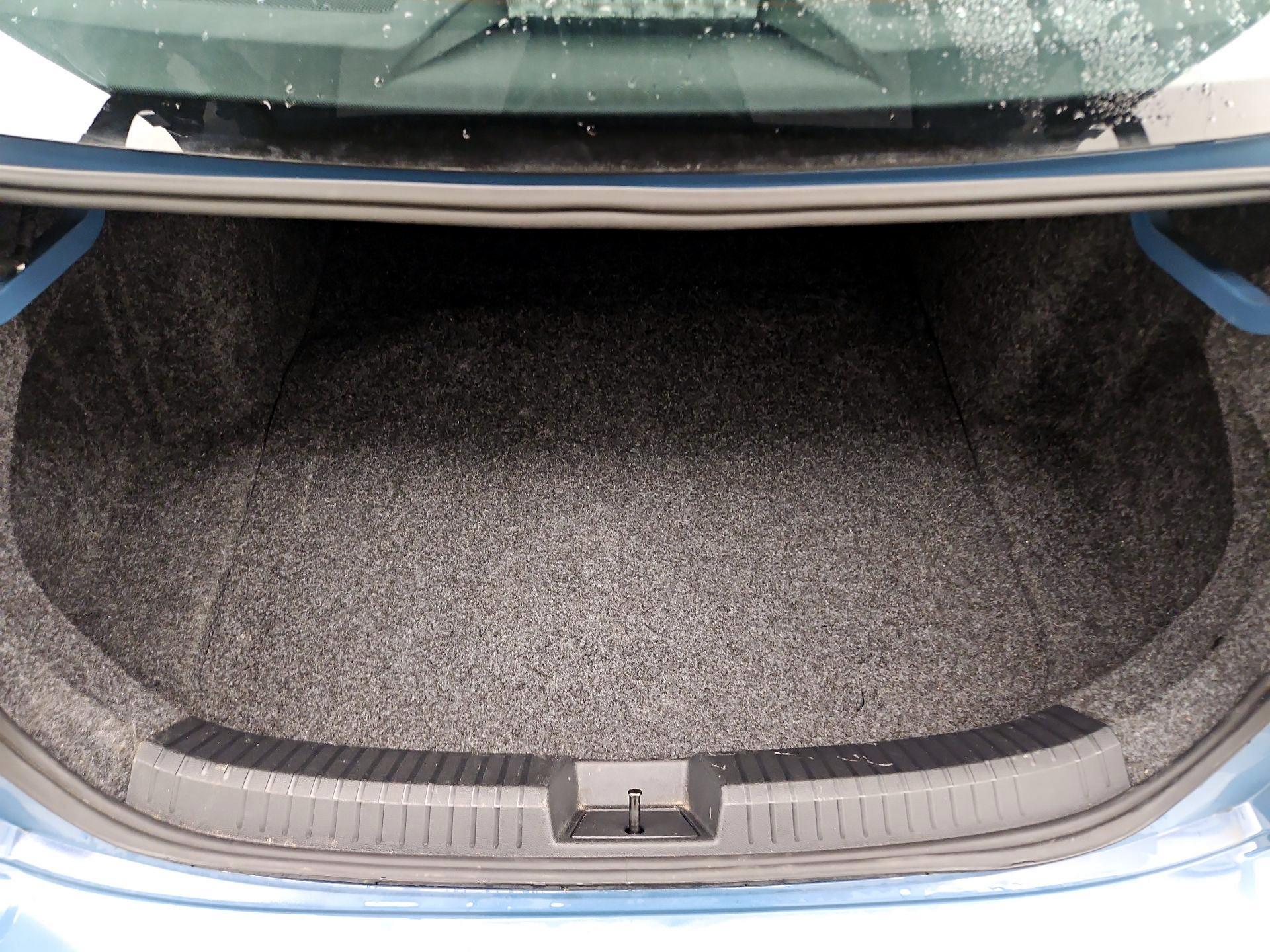 Thumbnail: 2025 Volkswagen Jetta - 20