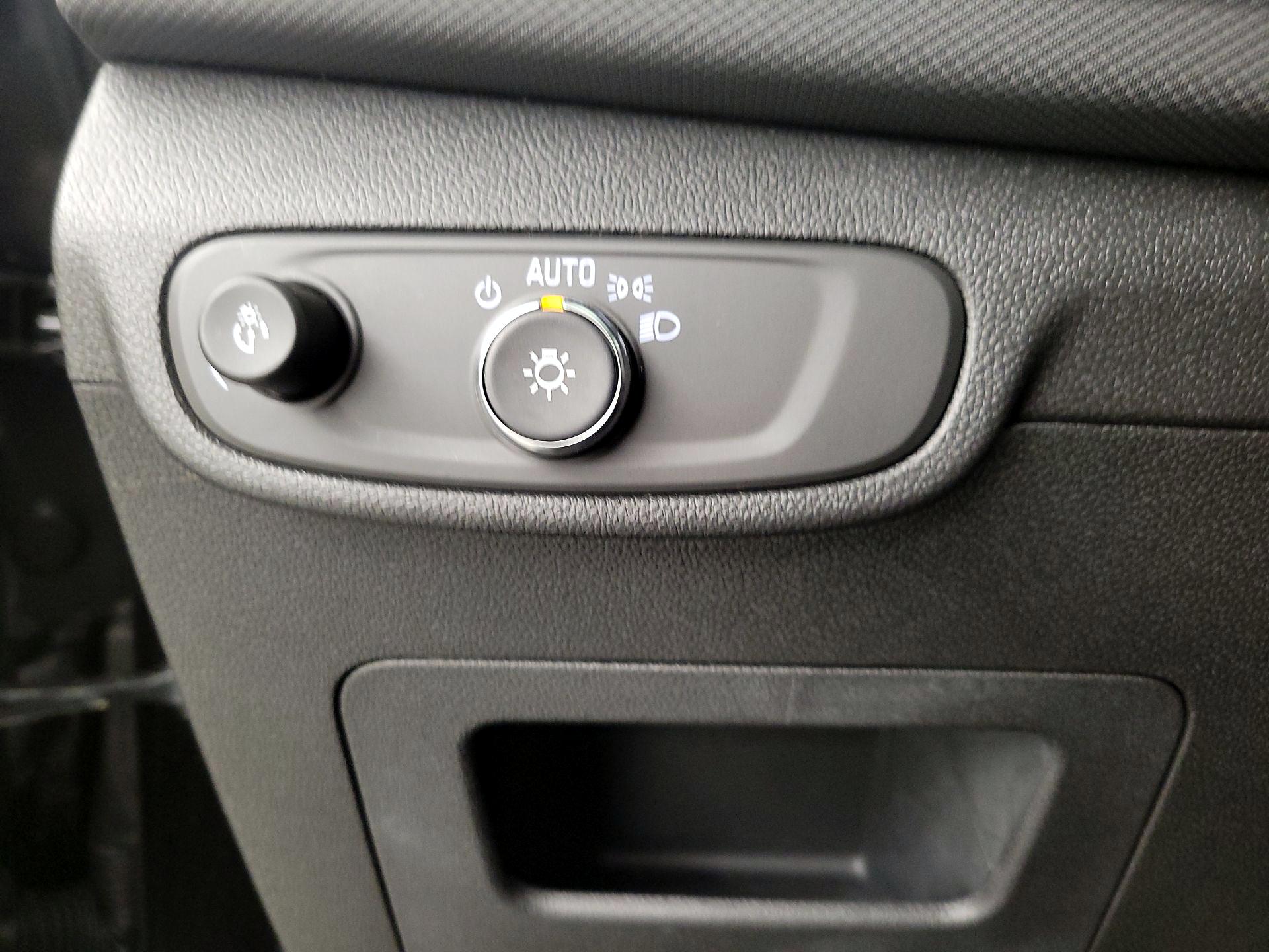 Thumbnail: 2025 Chevrolet TrailBlazer - 13