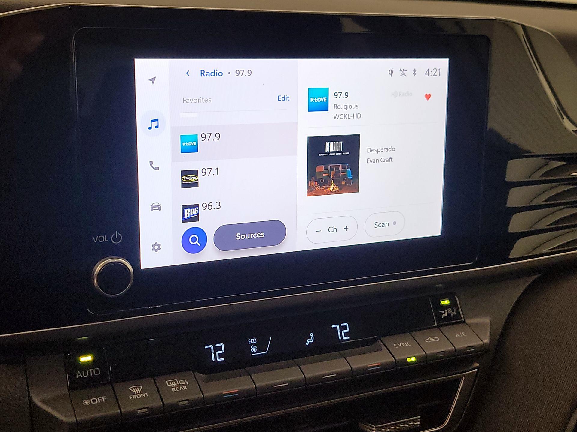 Thumbnail: 2025 Toyota Camry - 15