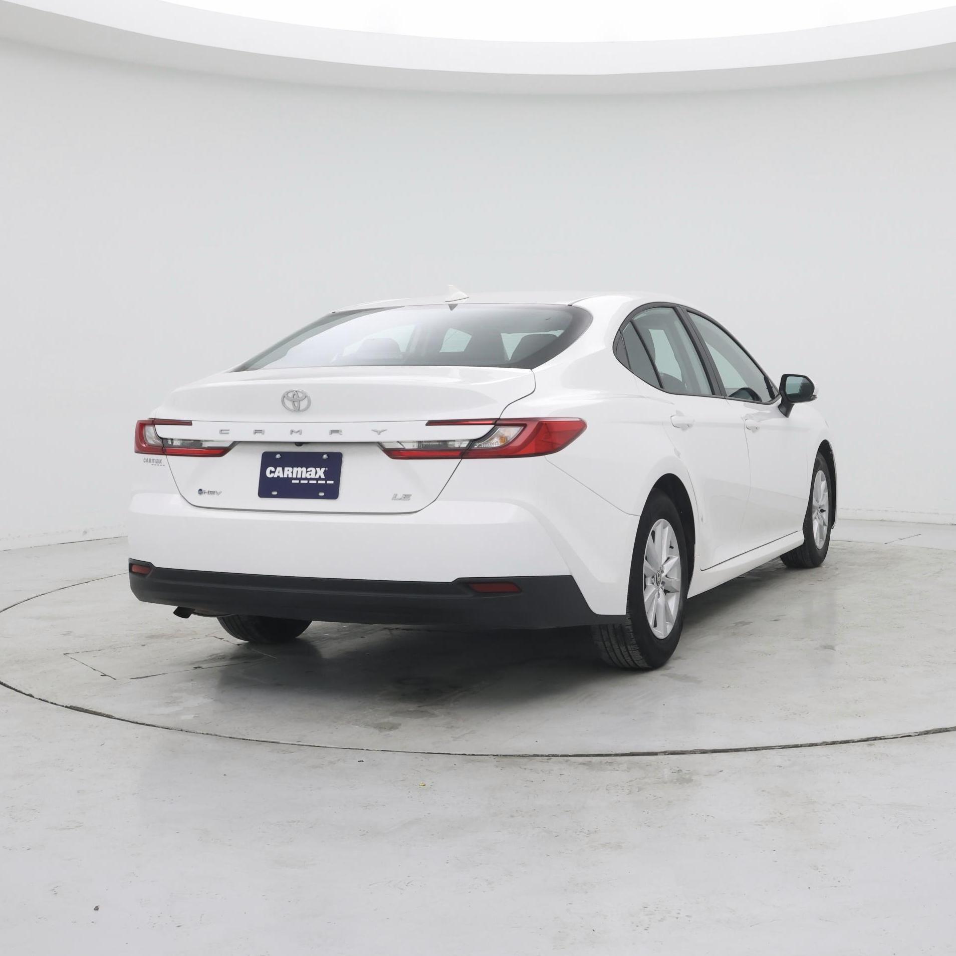 Thumbnail: 2025 Toyota Camry - 8