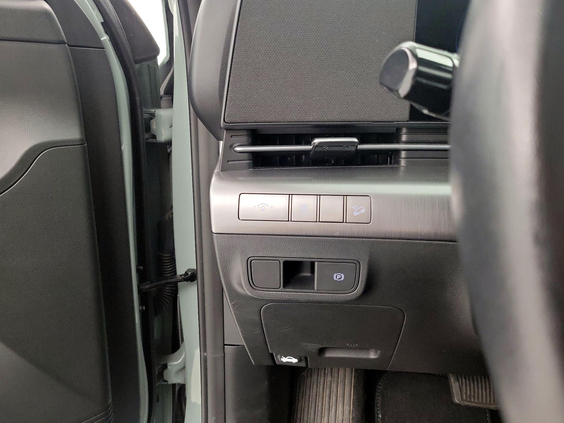 Thumbnail: 2025 Hyundai Kona - 13