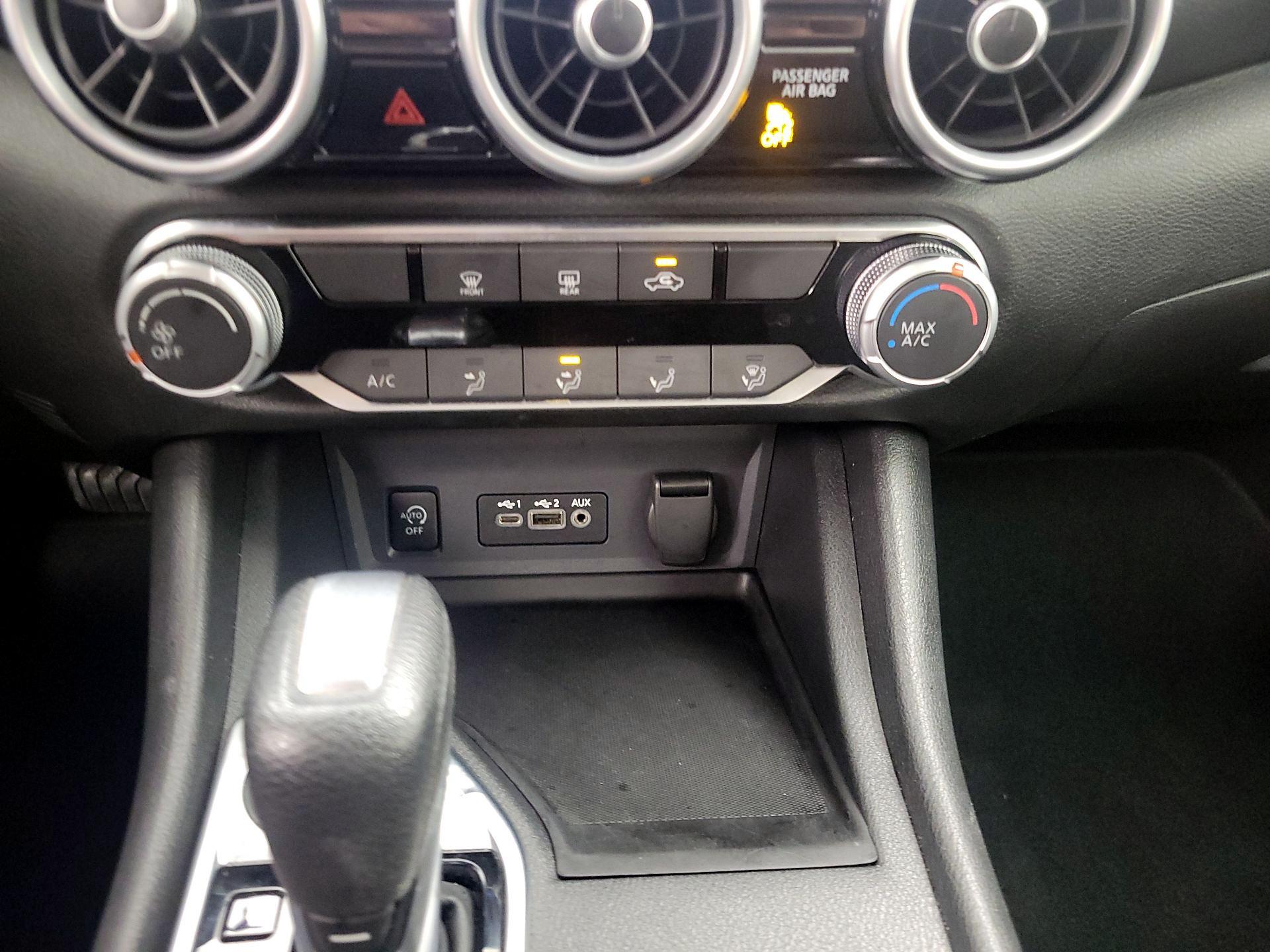 Thumbnail: 2024 Nissan Sentra - 16