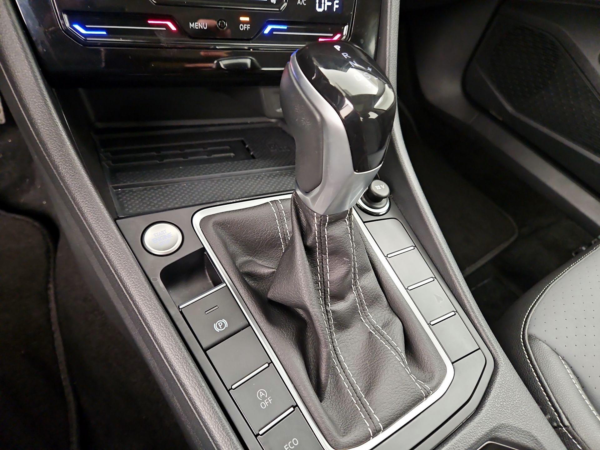 Thumbnail: 2025 Volkswagen Jetta - 17