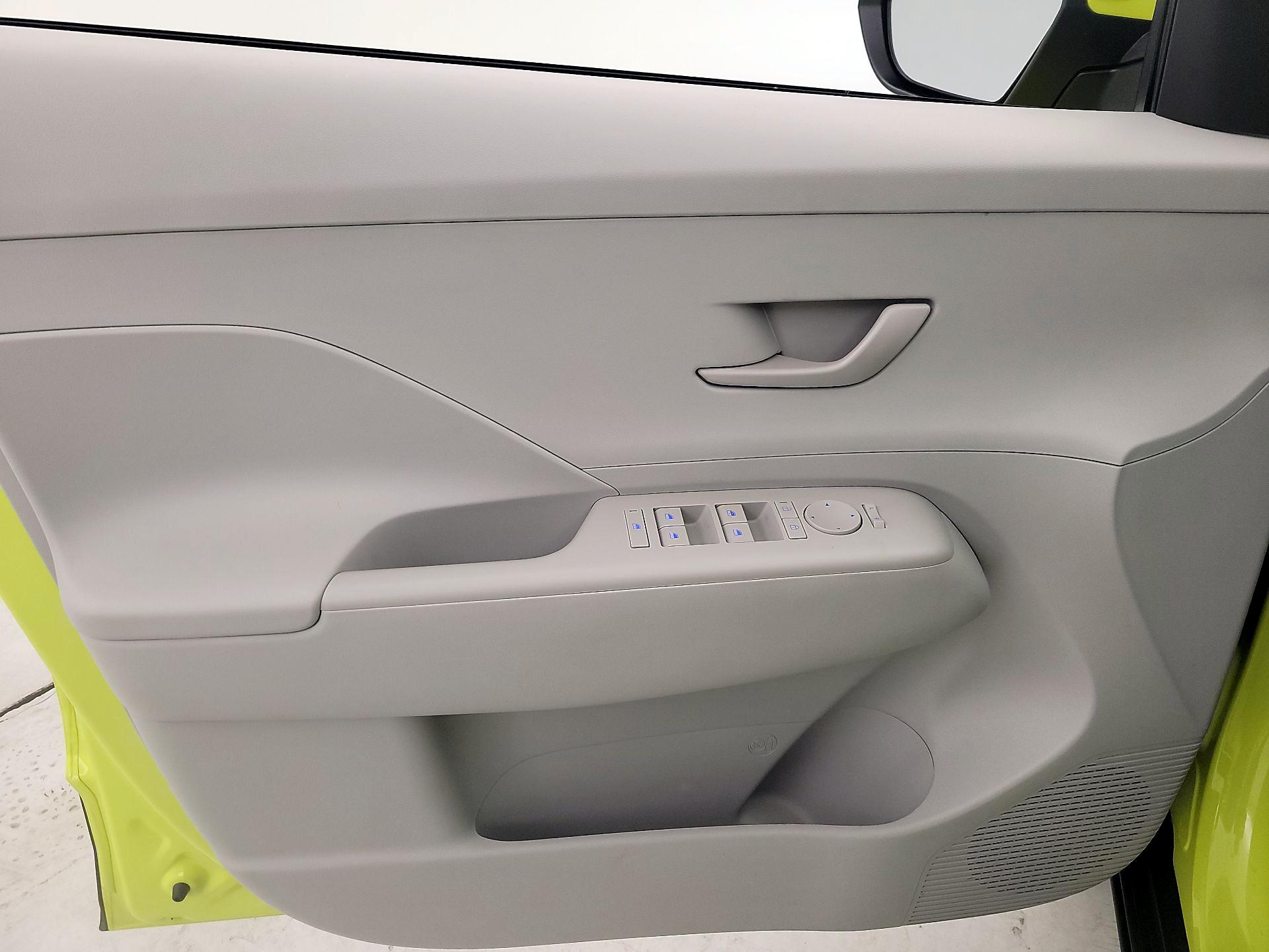 Thumbnail: 2025 Hyundai Kona - 12