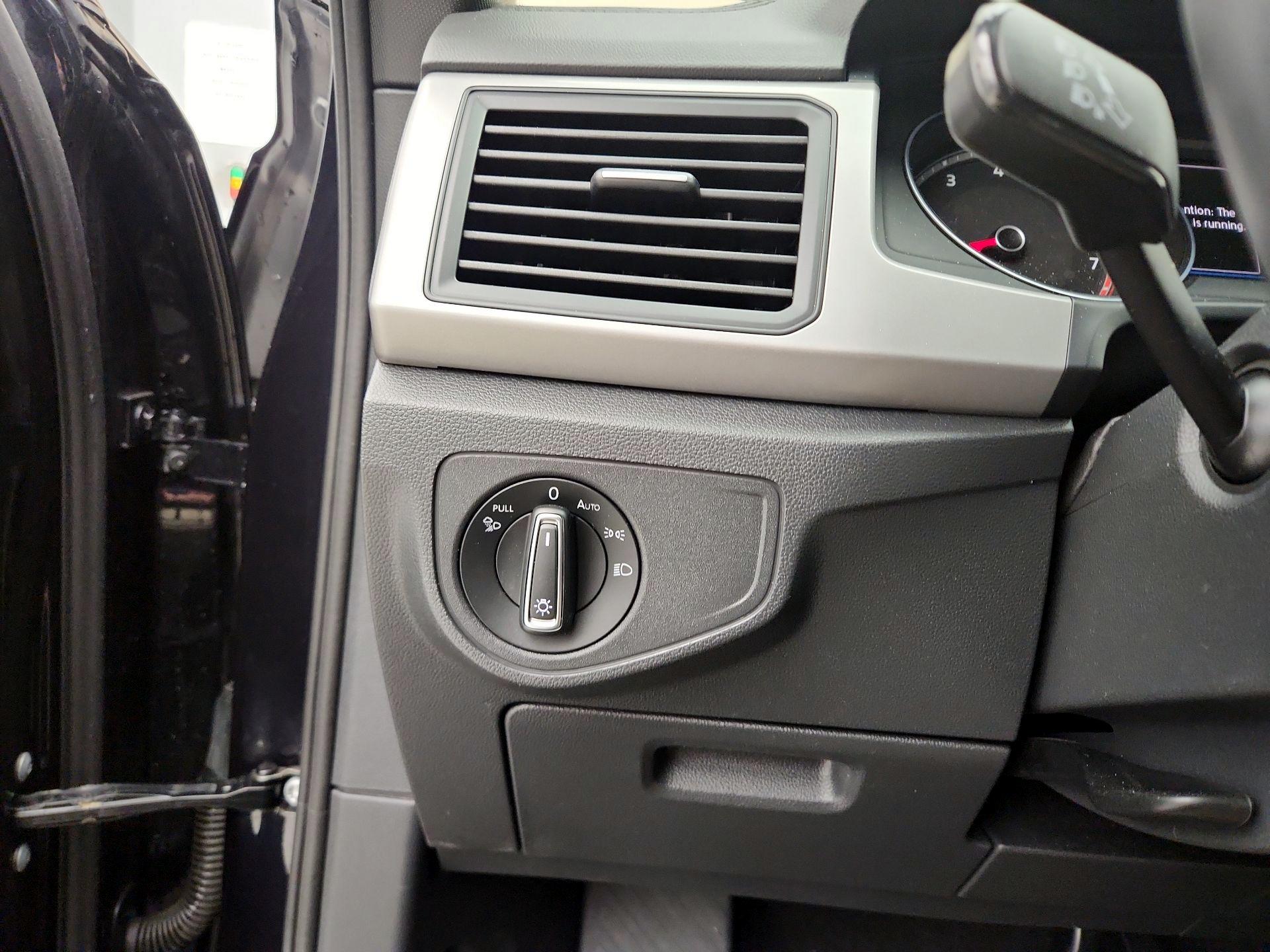 Thumbnail: 2020 Volkswagen Atlas - 13