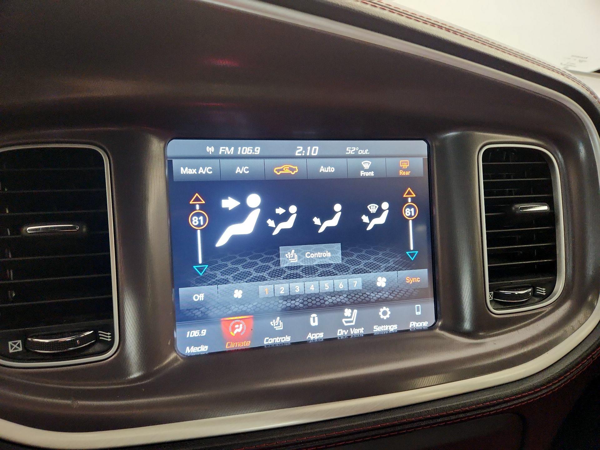 Thumbnail: 2021 Dodge Charger - 16