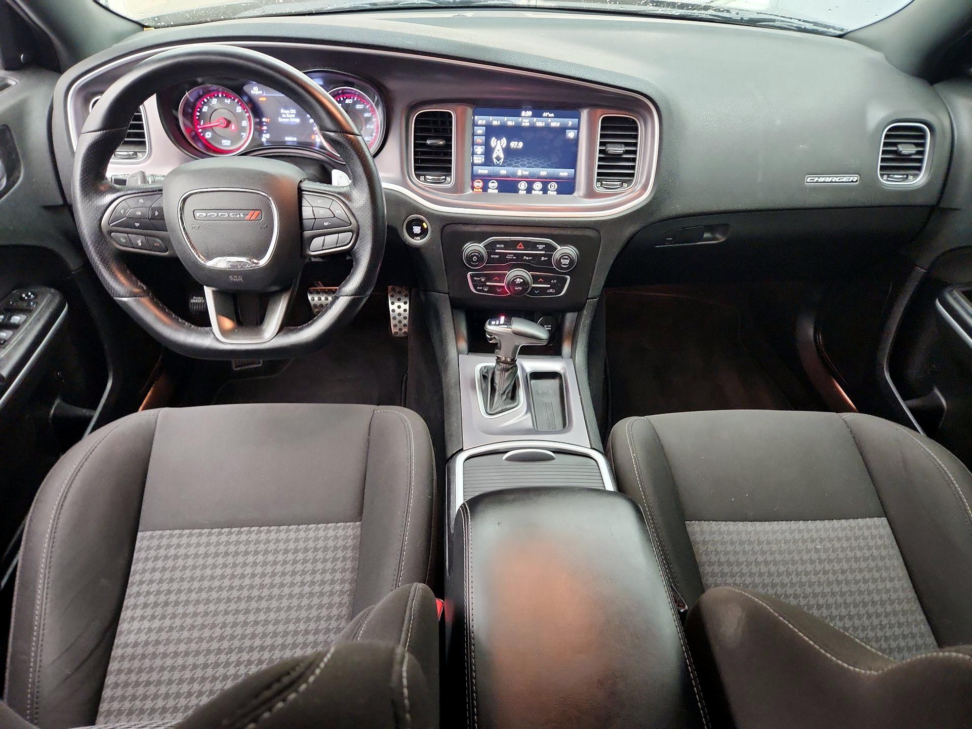 Thumbnail: 2021 Dodge Charger - 9