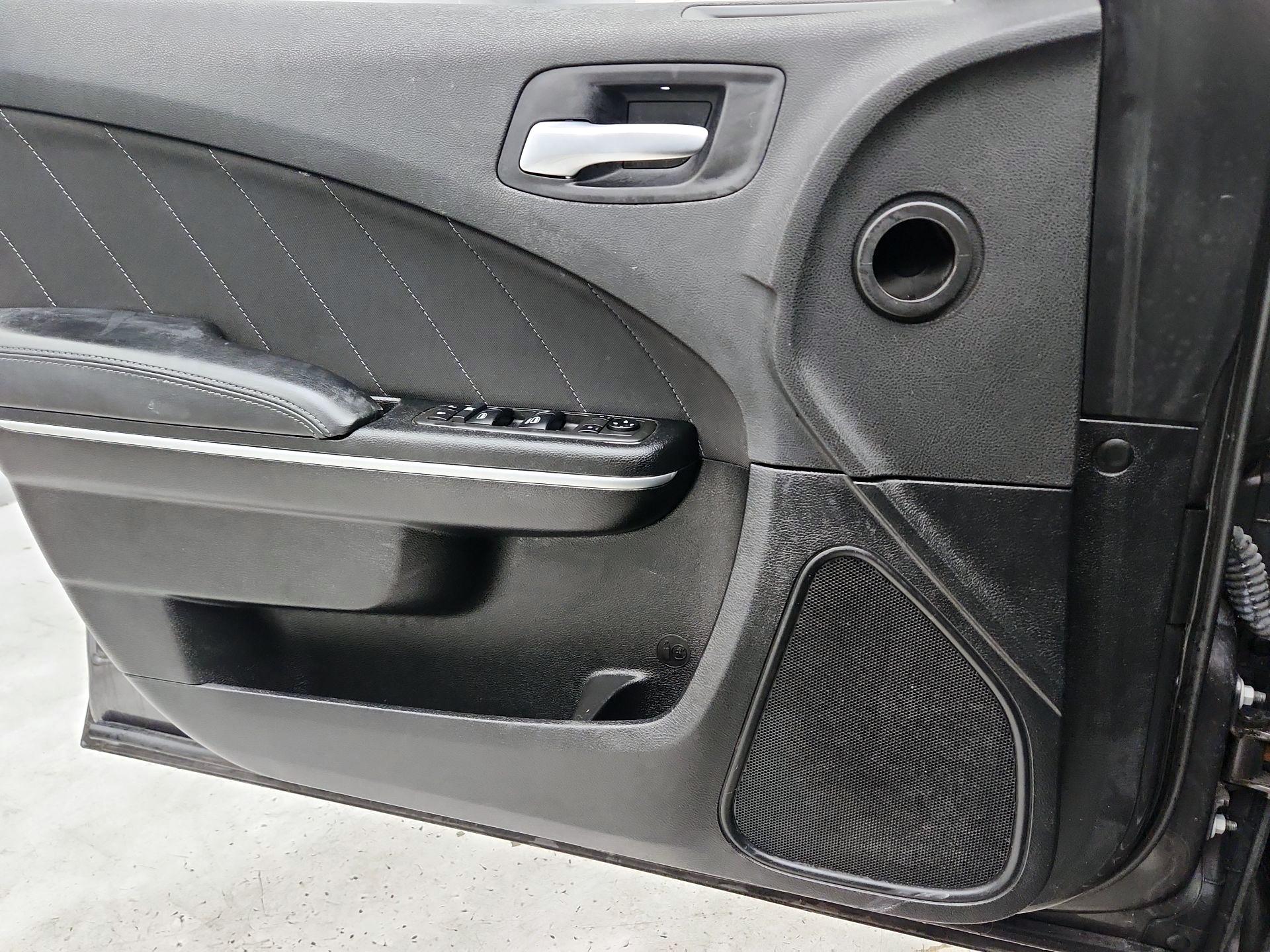 Thumbnail: 2021 Dodge Charger - 12