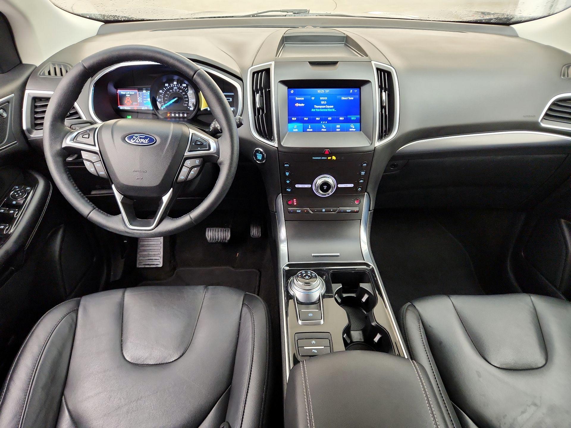 Thumbnail: 2020 Ford Edge - 9