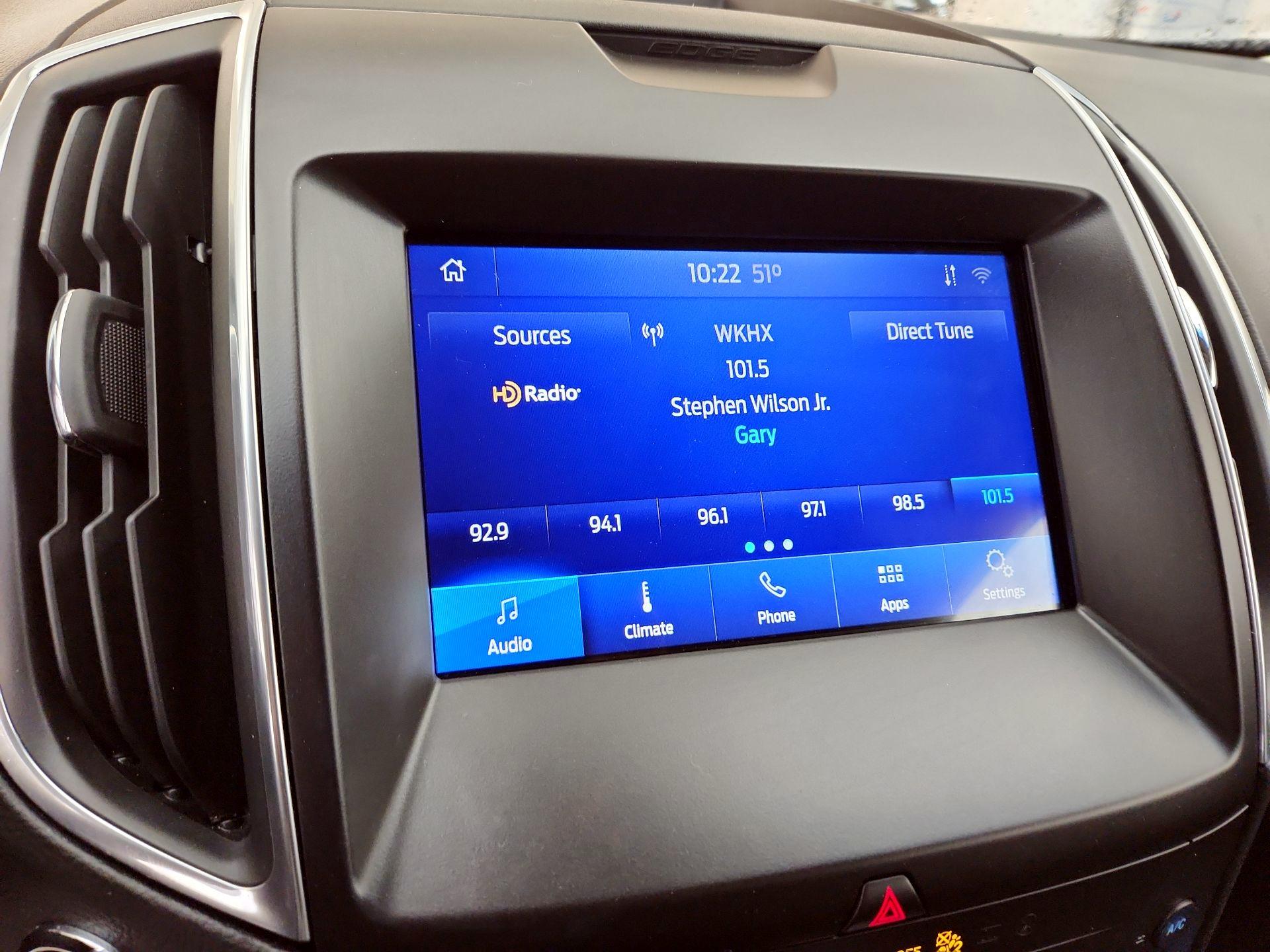 Thumbnail: 2020 Ford Edge - 15