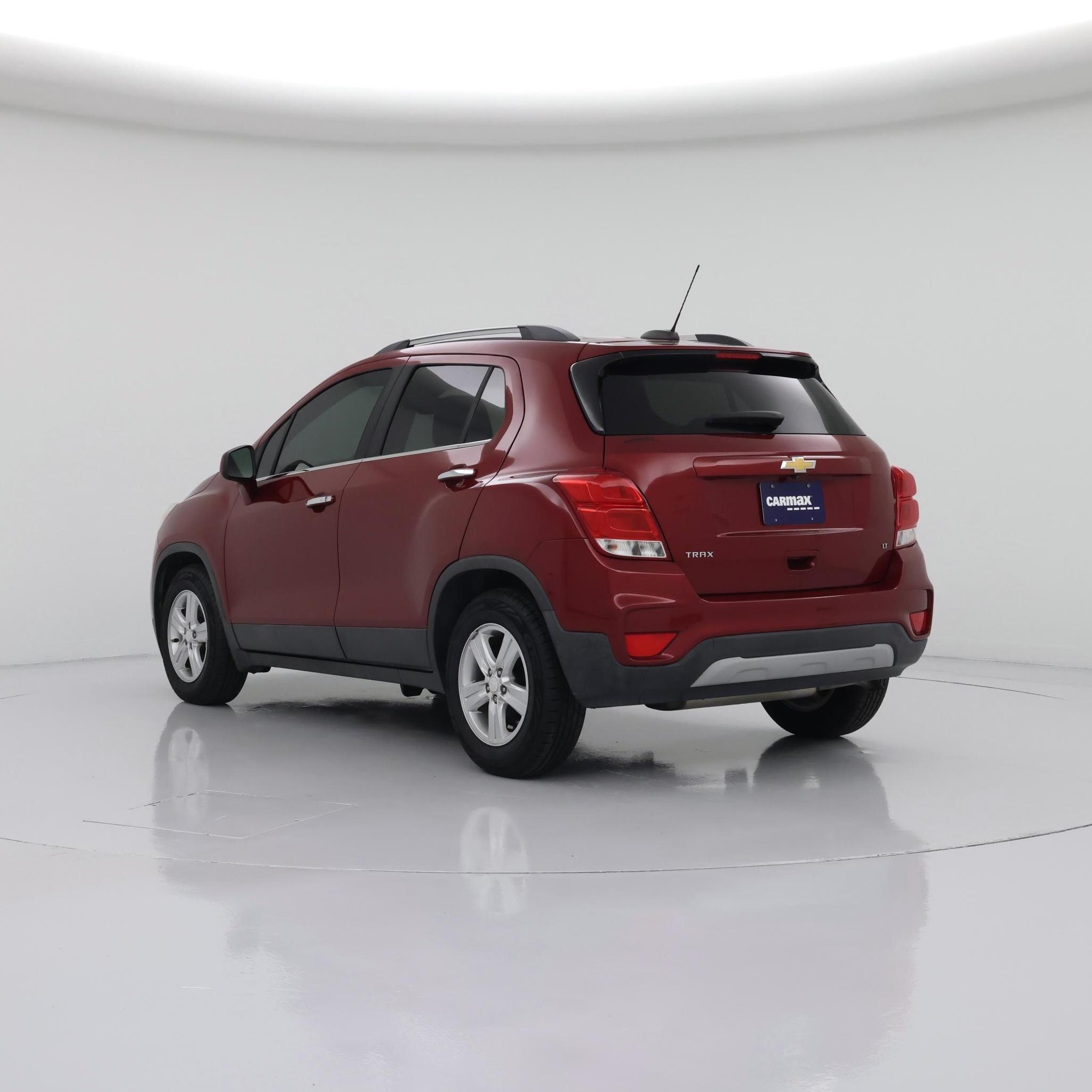 Thumbnail: 2019 Chevrolet Trax - 2
