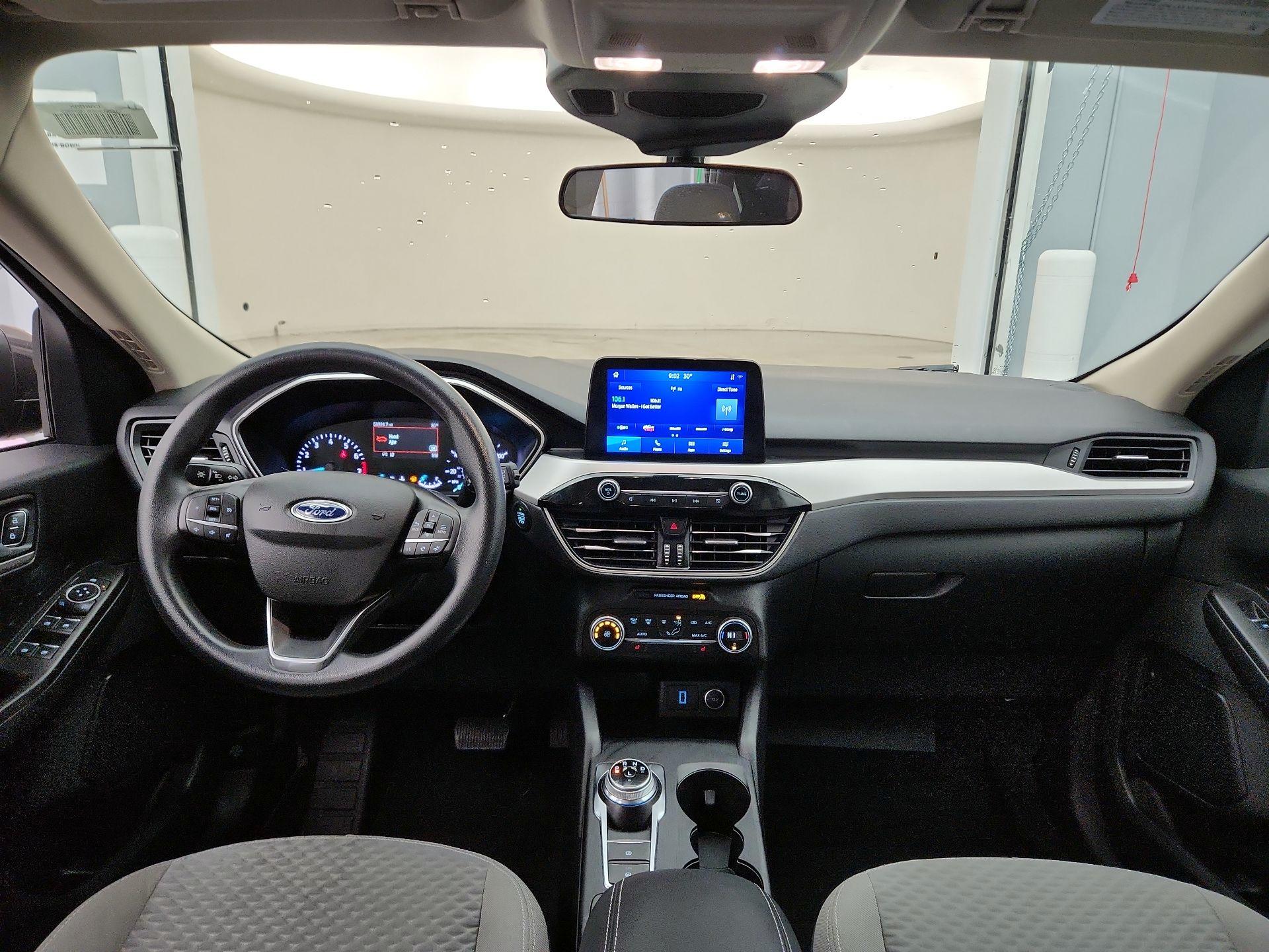 Thumbnail: 2020 Ford Escape - 9