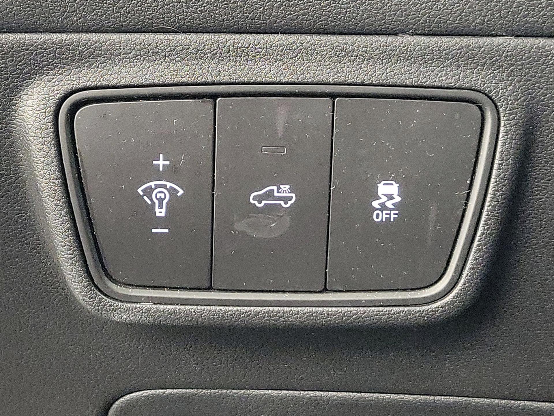 Thumbnail: 2023 Hyundai Santa Cruz - 13