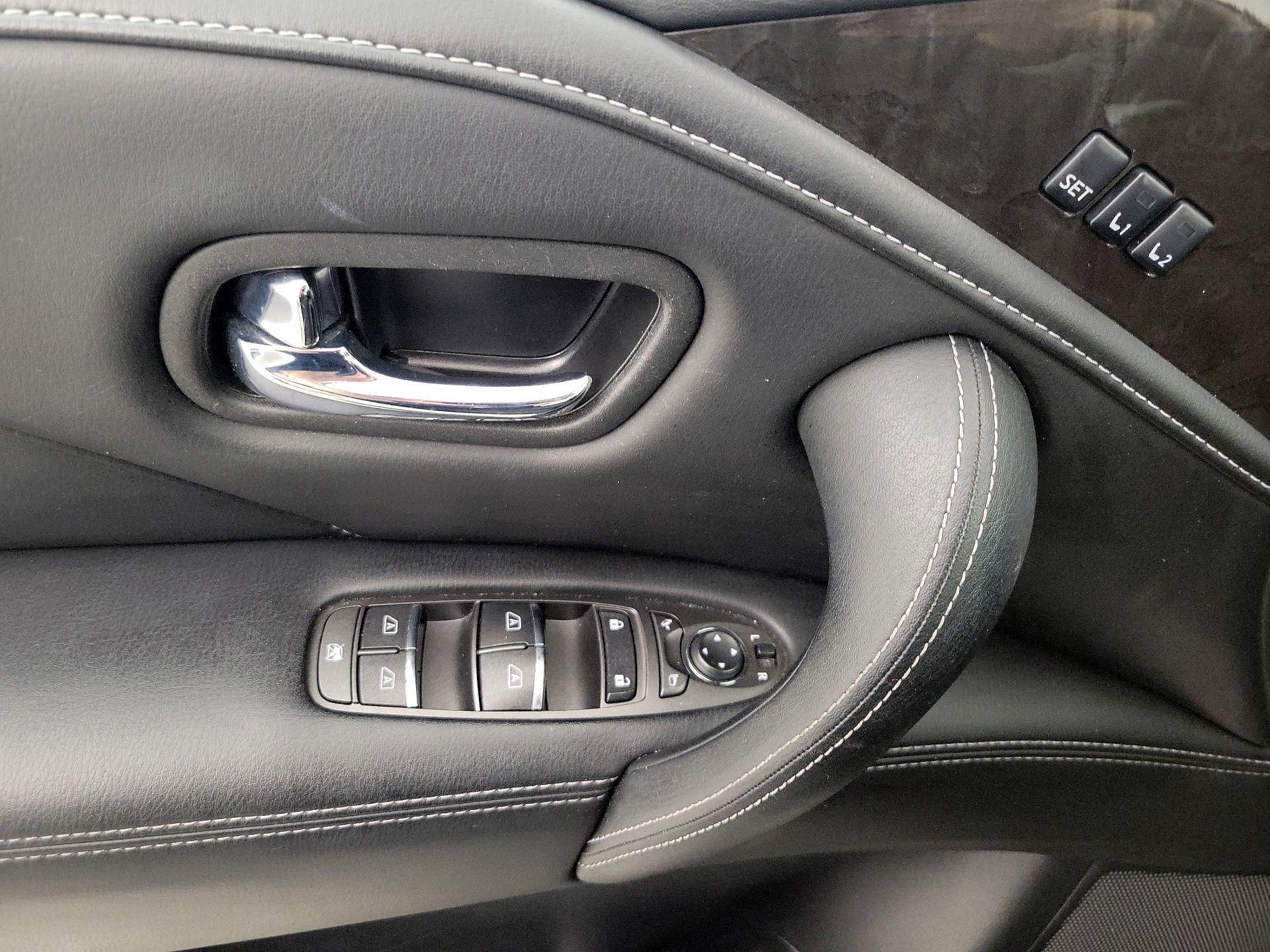 Thumbnail: 2024 INFINITI QX80 - 12