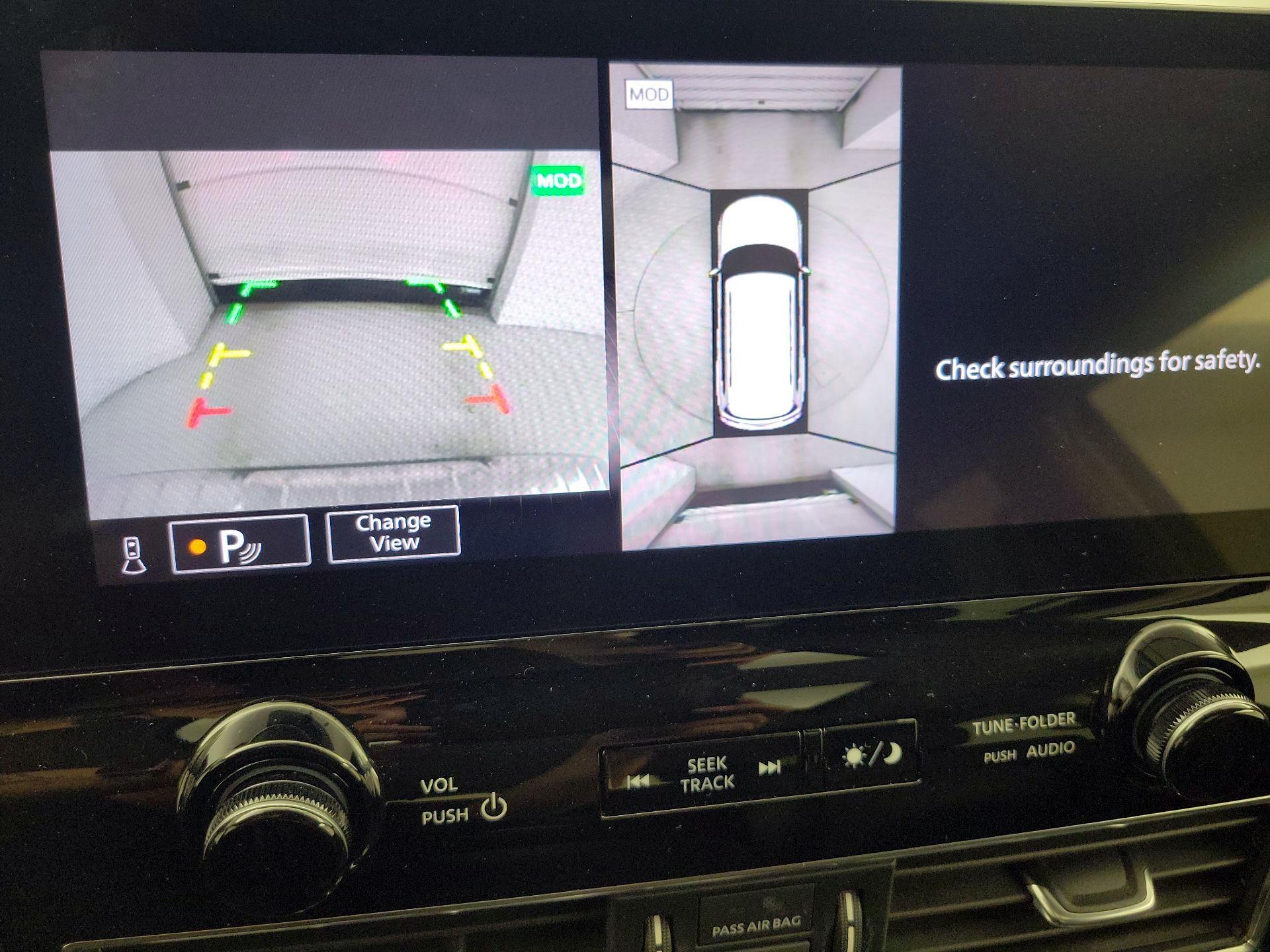 Thumbnail: 2024 INFINITI QX80 - 15