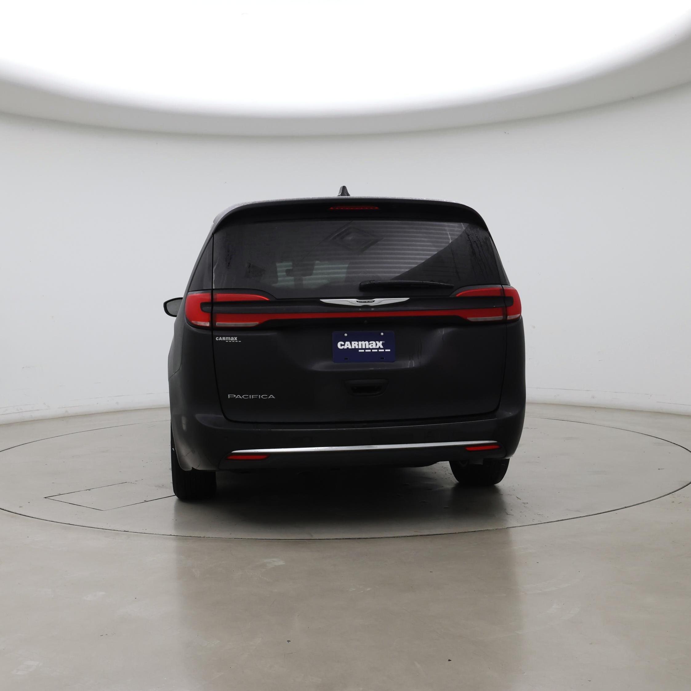 Thumbnail: 2023 Chrysler Pacifica - 6