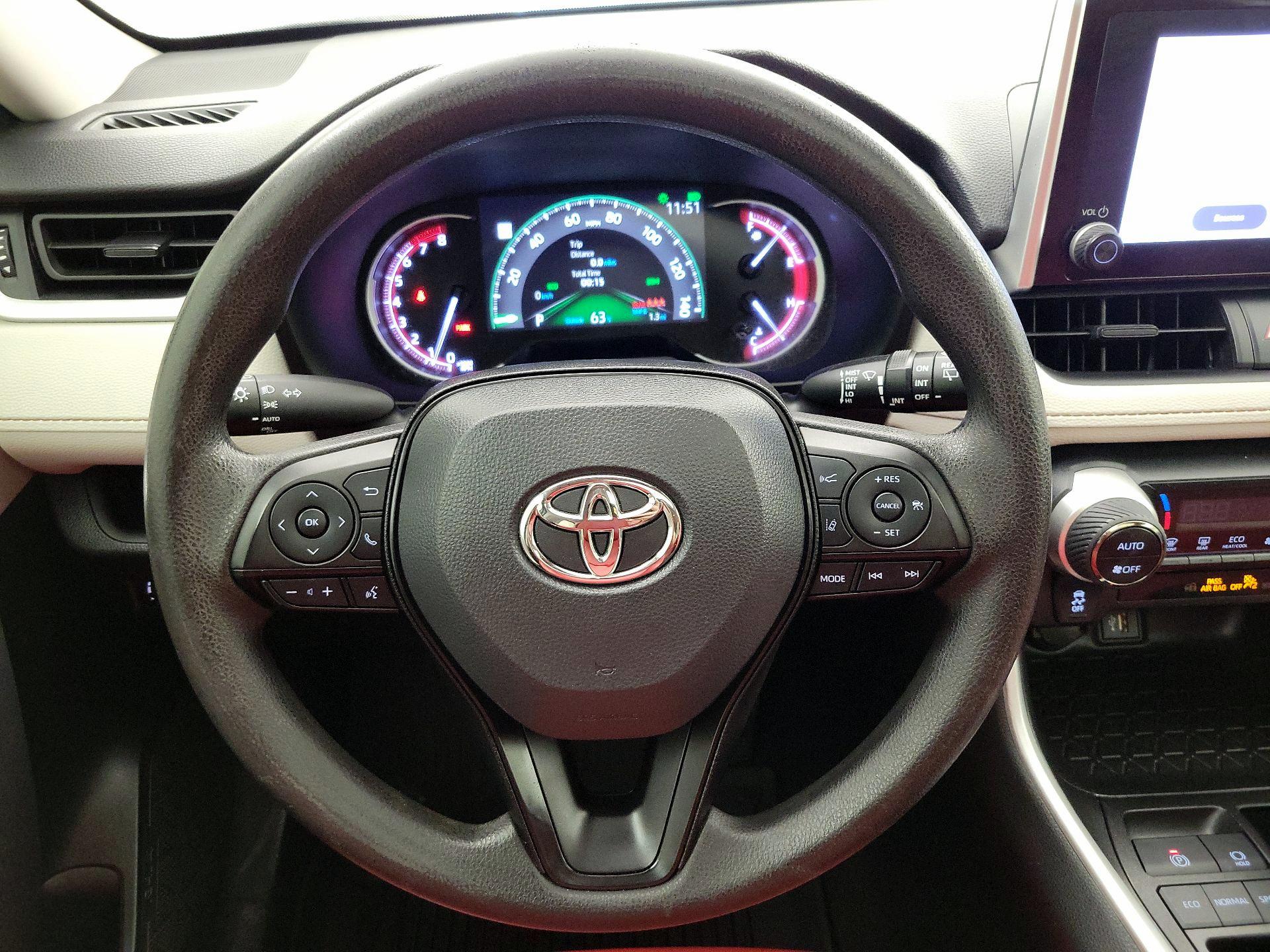 Thumbnail: 2023 Toyota RAV4 - 10