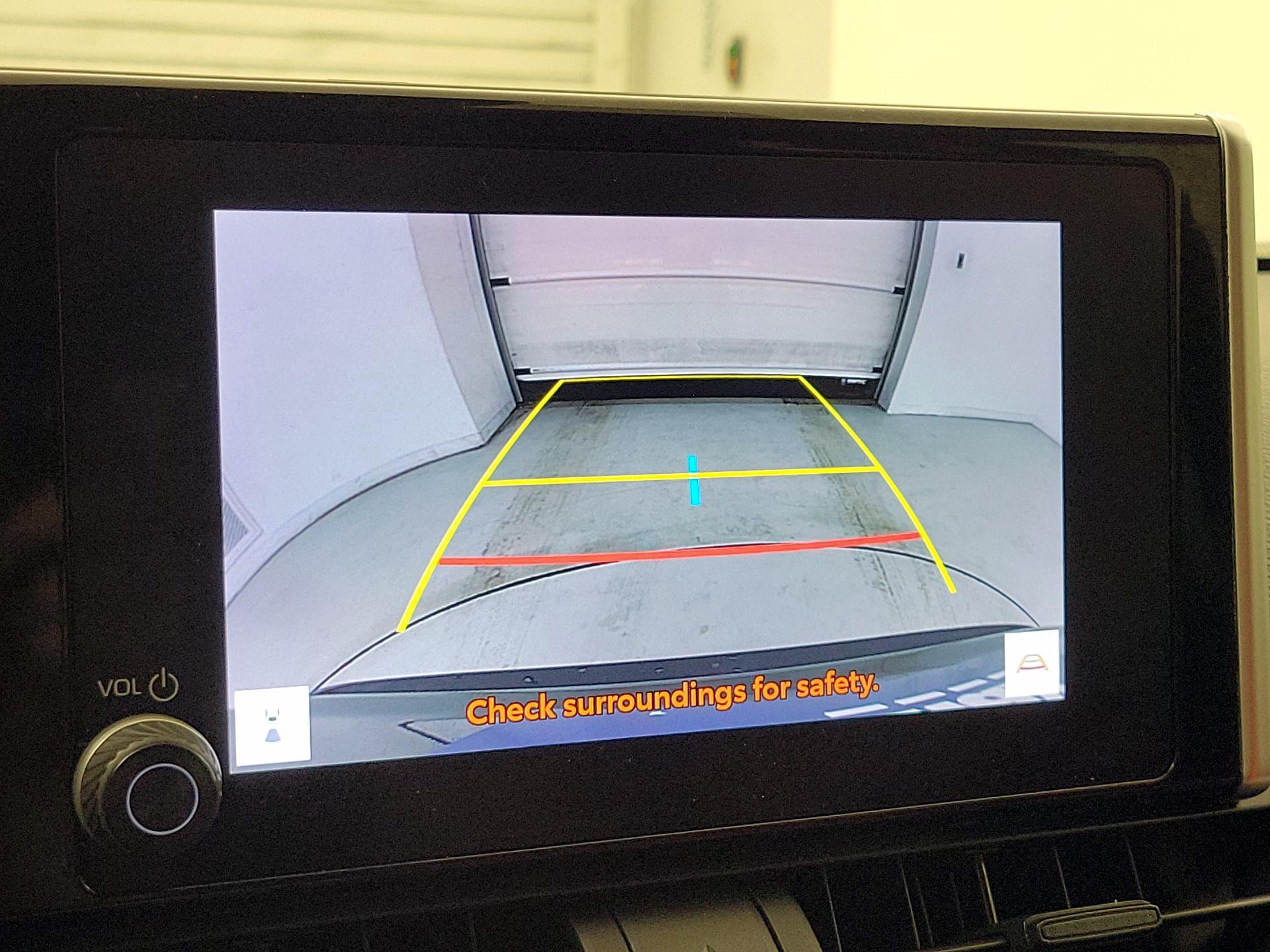 Thumbnail: 2023 Toyota RAV4 - 14