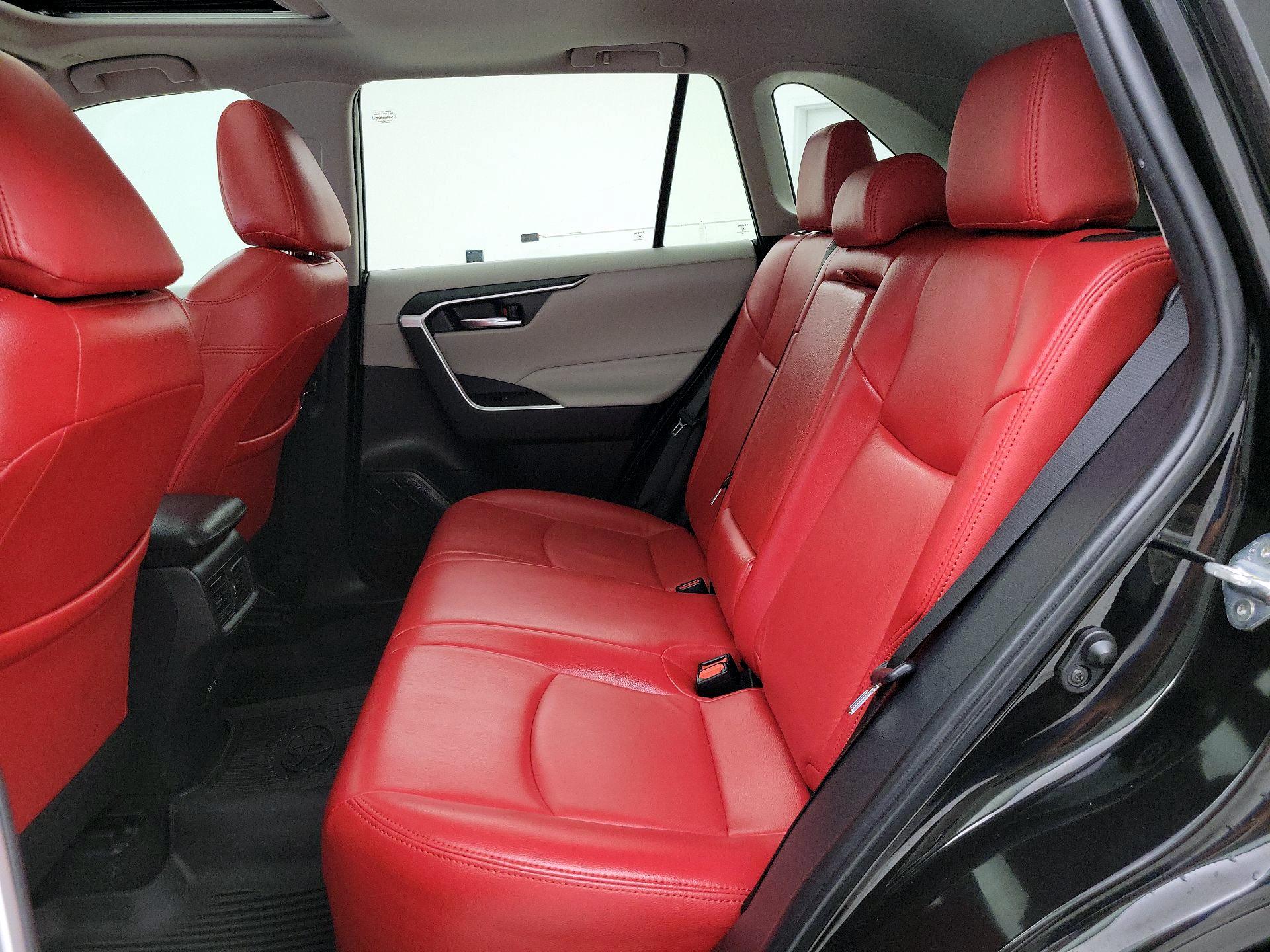 Thumbnail: 2023 Toyota RAV4 - 20