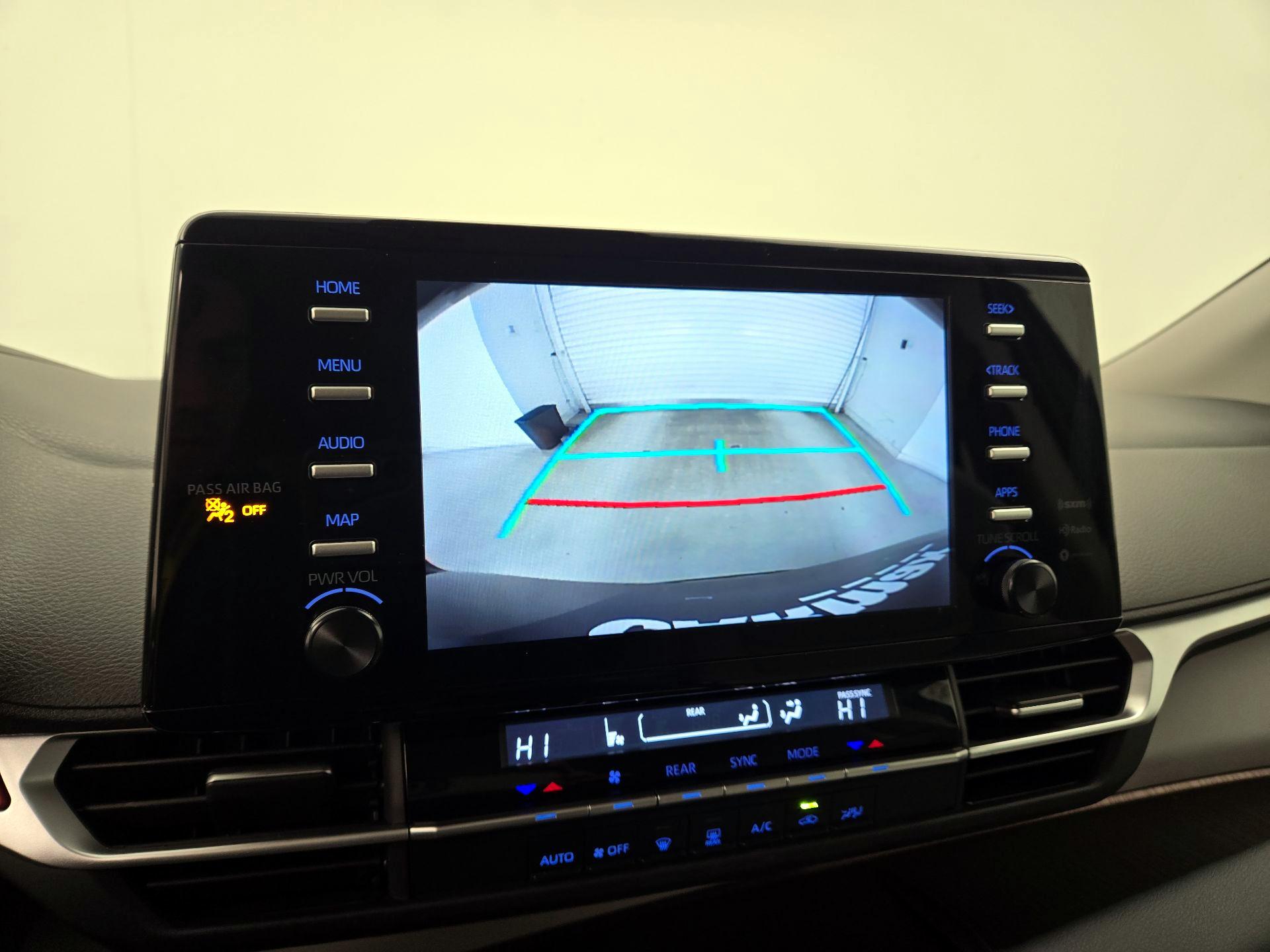 Thumbnail: 2024 Toyota Sienna - 14