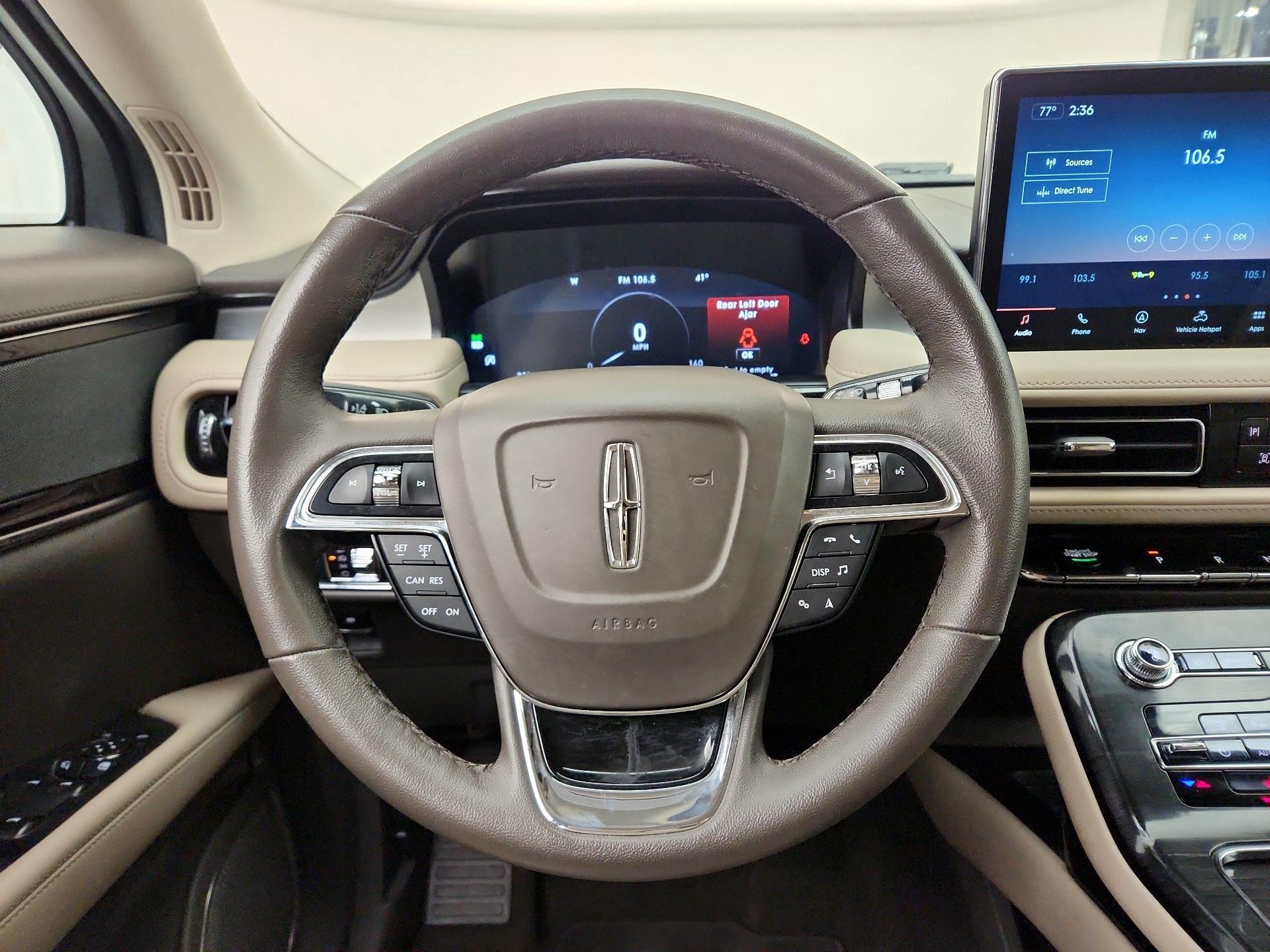 Thumbnail: 2023 Lincoln Nautilus - 10