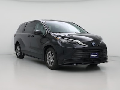 2024 Toyota Sienna Hybrid LE