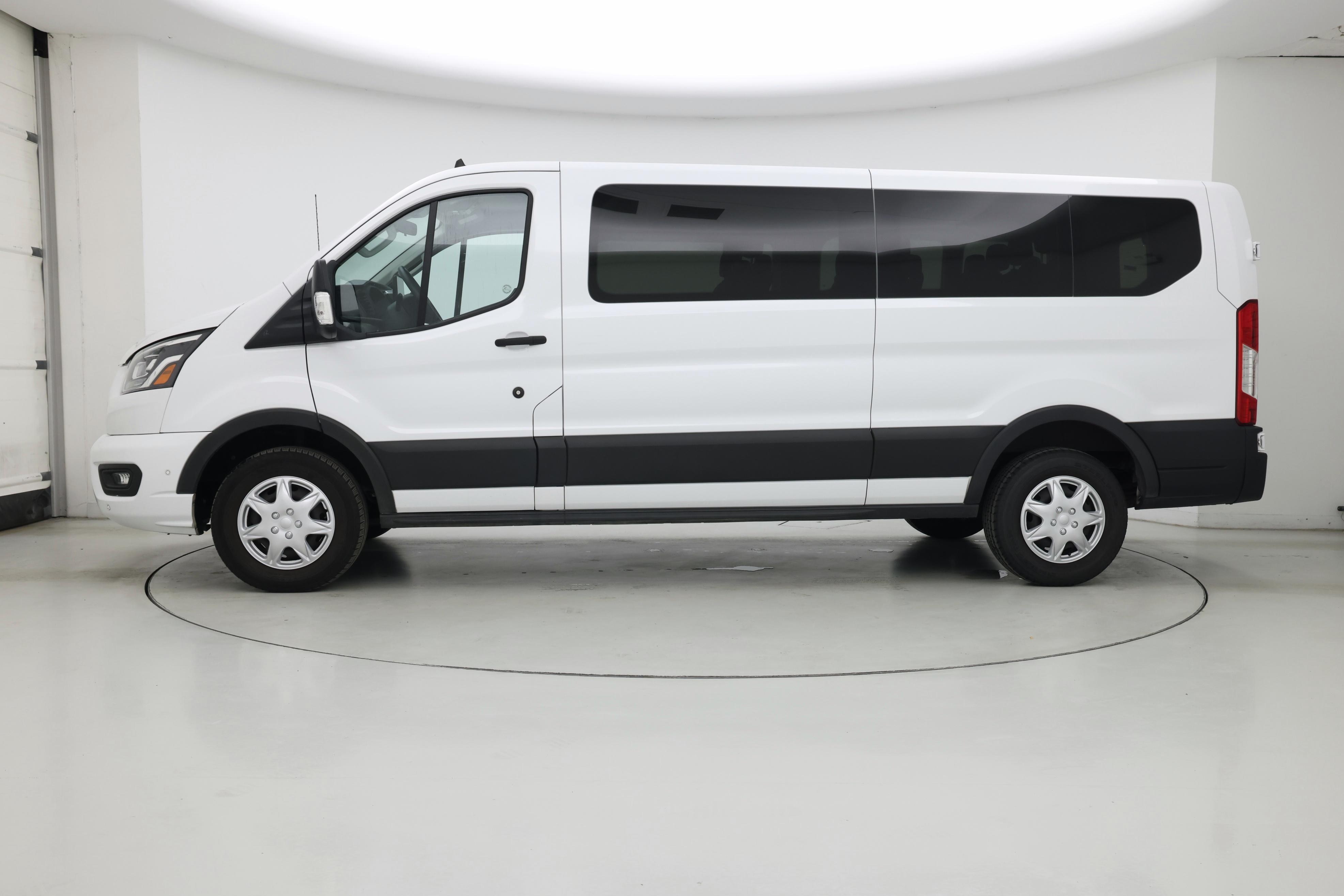 Thumbnail: 2023 Ford Transit Series - 3