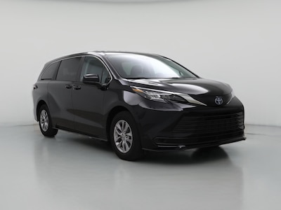 2024 Toyota Sienna Hybrid LE
