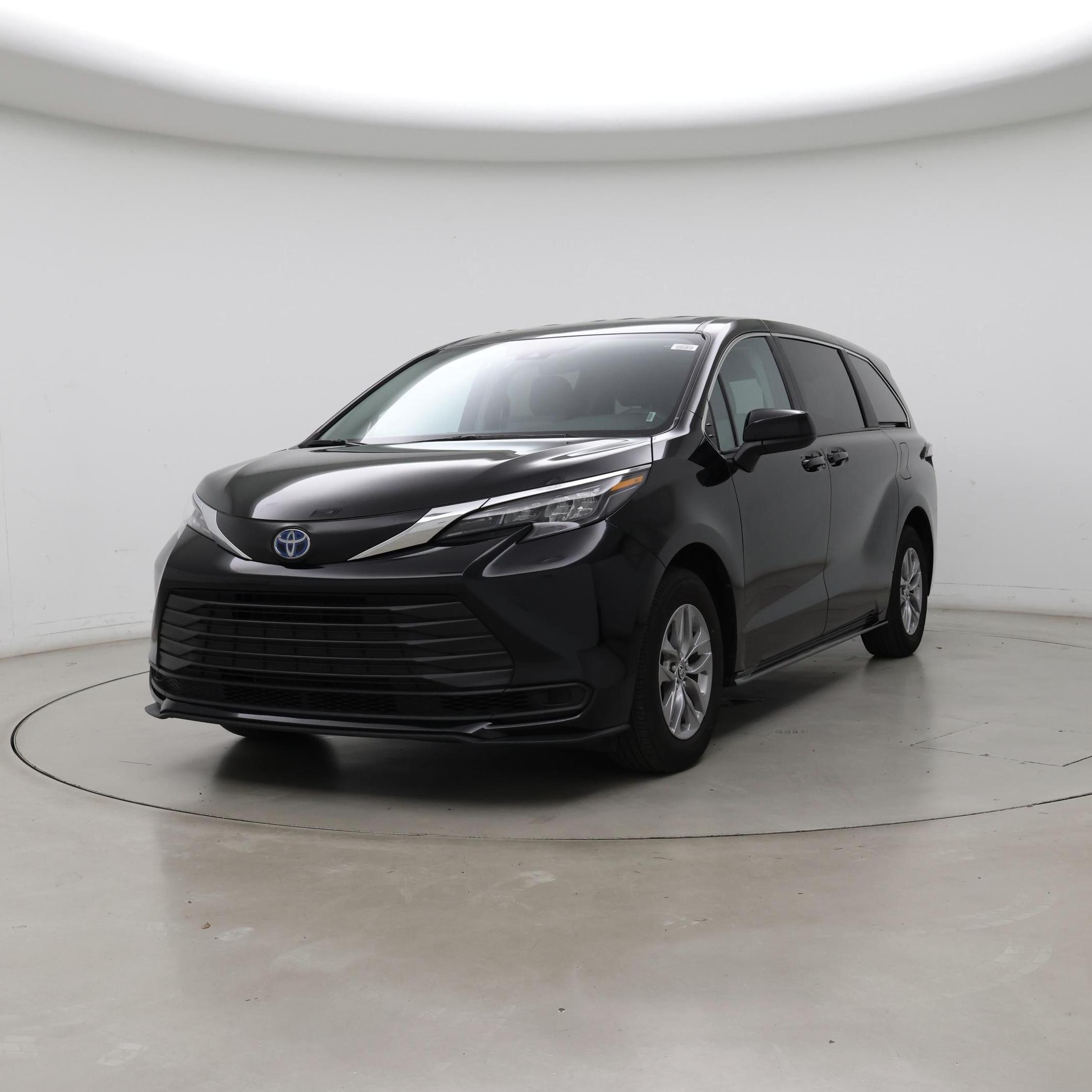 Thumbnail: 2024 Toyota Sienna - 4