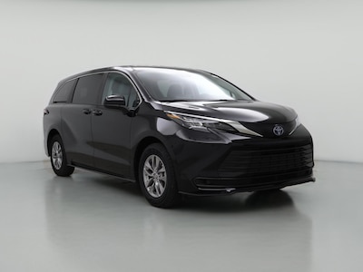 2024 Toyota Sienna Hybrid LE