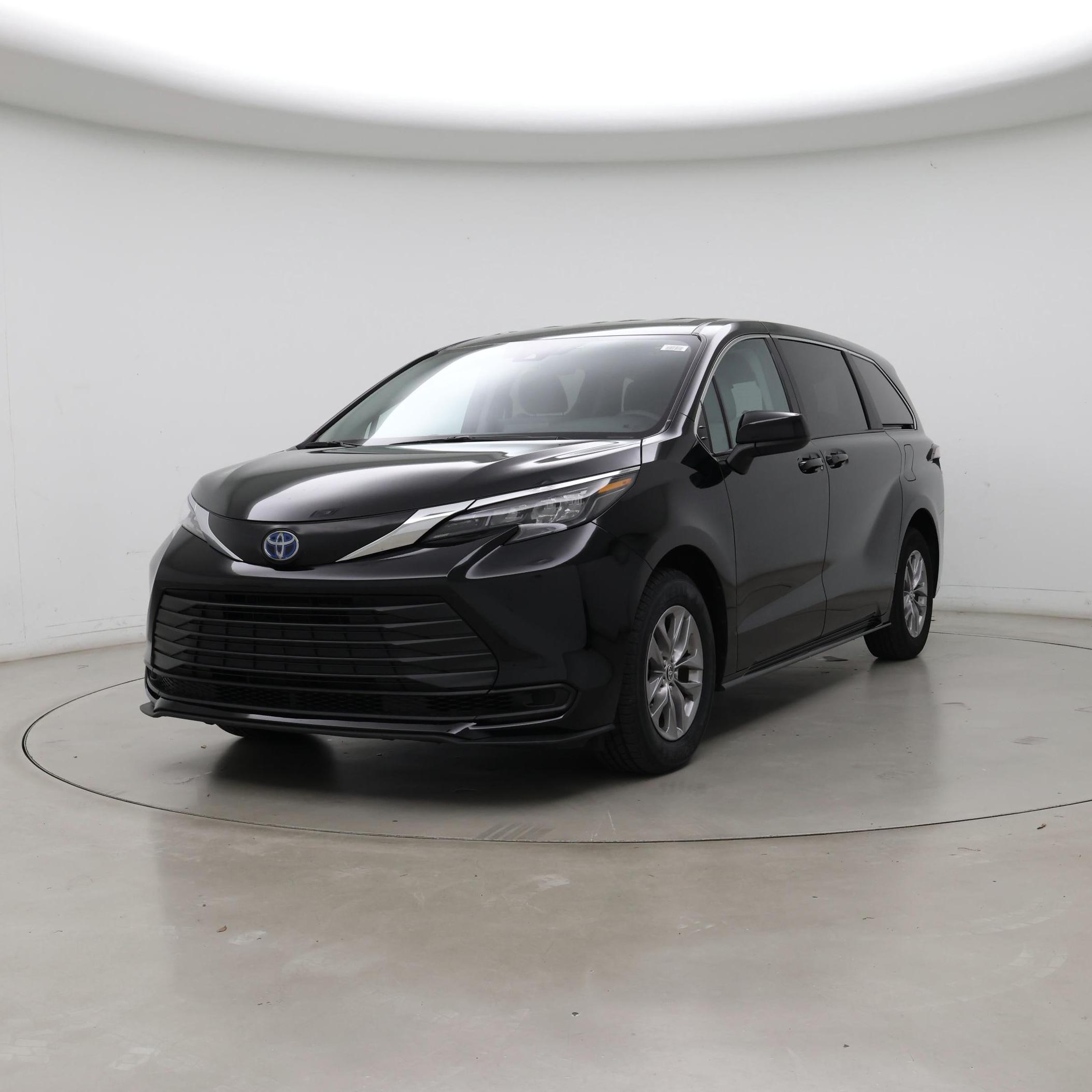 Thumbnail: 2024 Toyota Sienna - 4