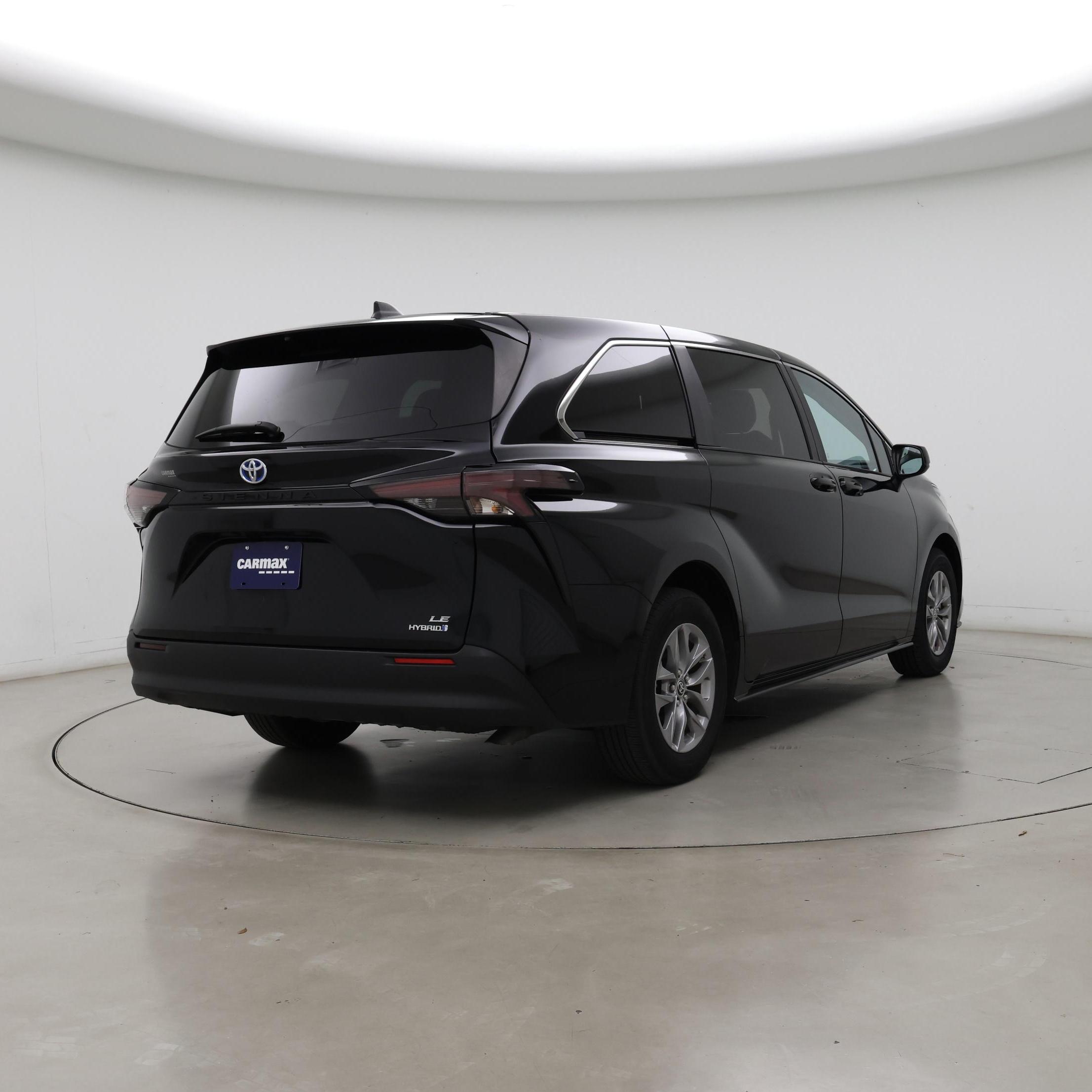 Thumbnail: 2024 Toyota Sienna - 8