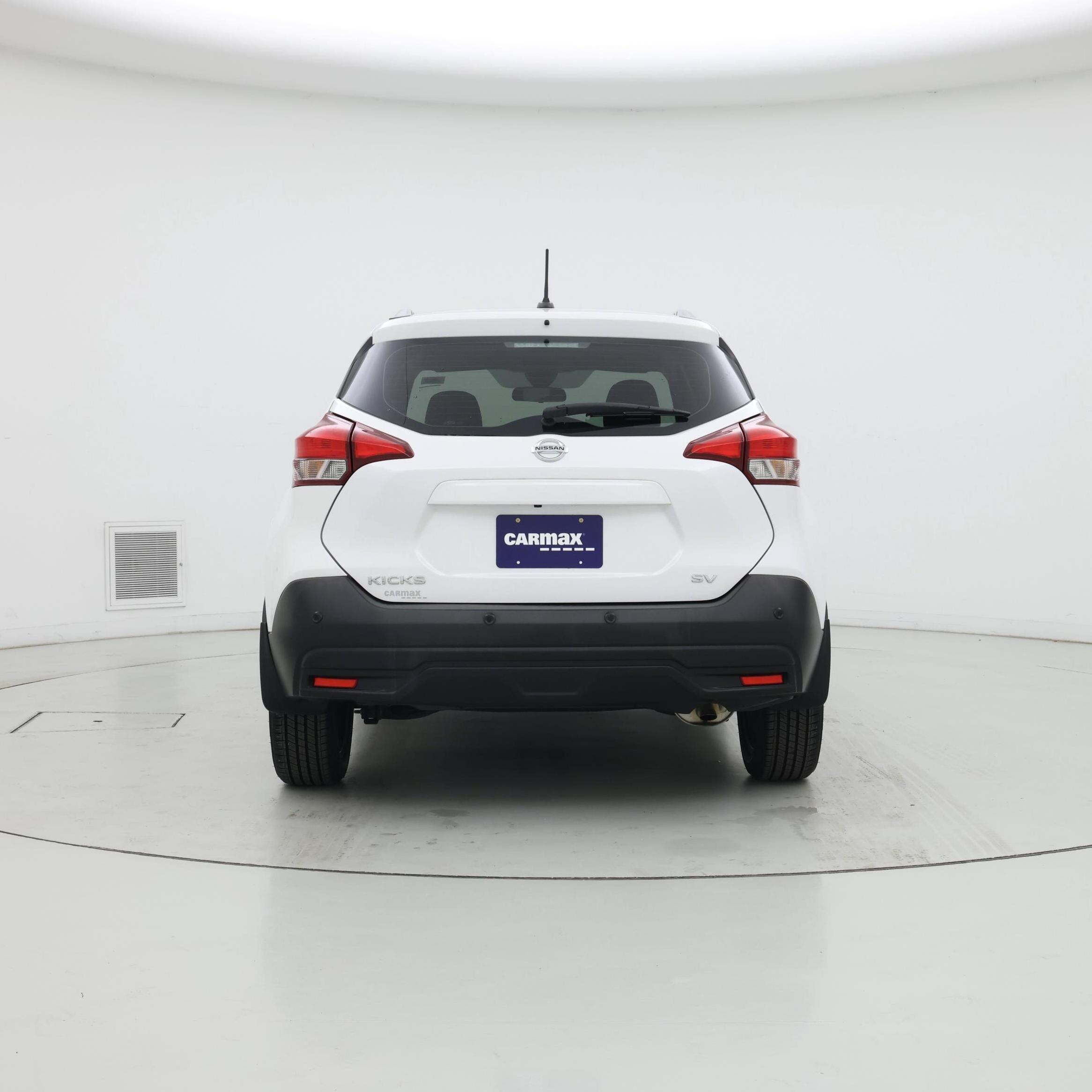 Thumbnail: 2020 Nissan Kicks - 6