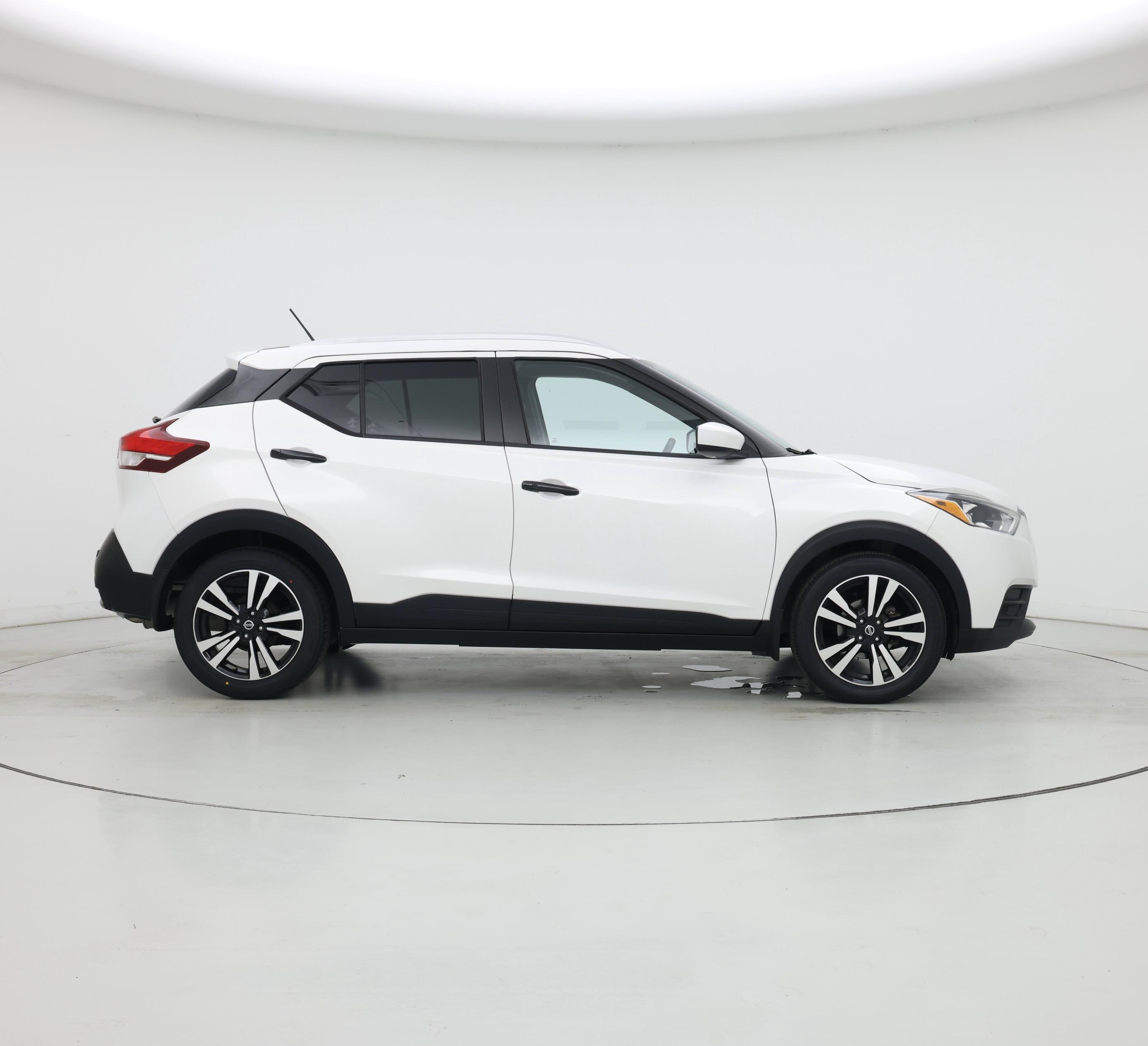 Thumbnail: 2020 Nissan Kicks - 7