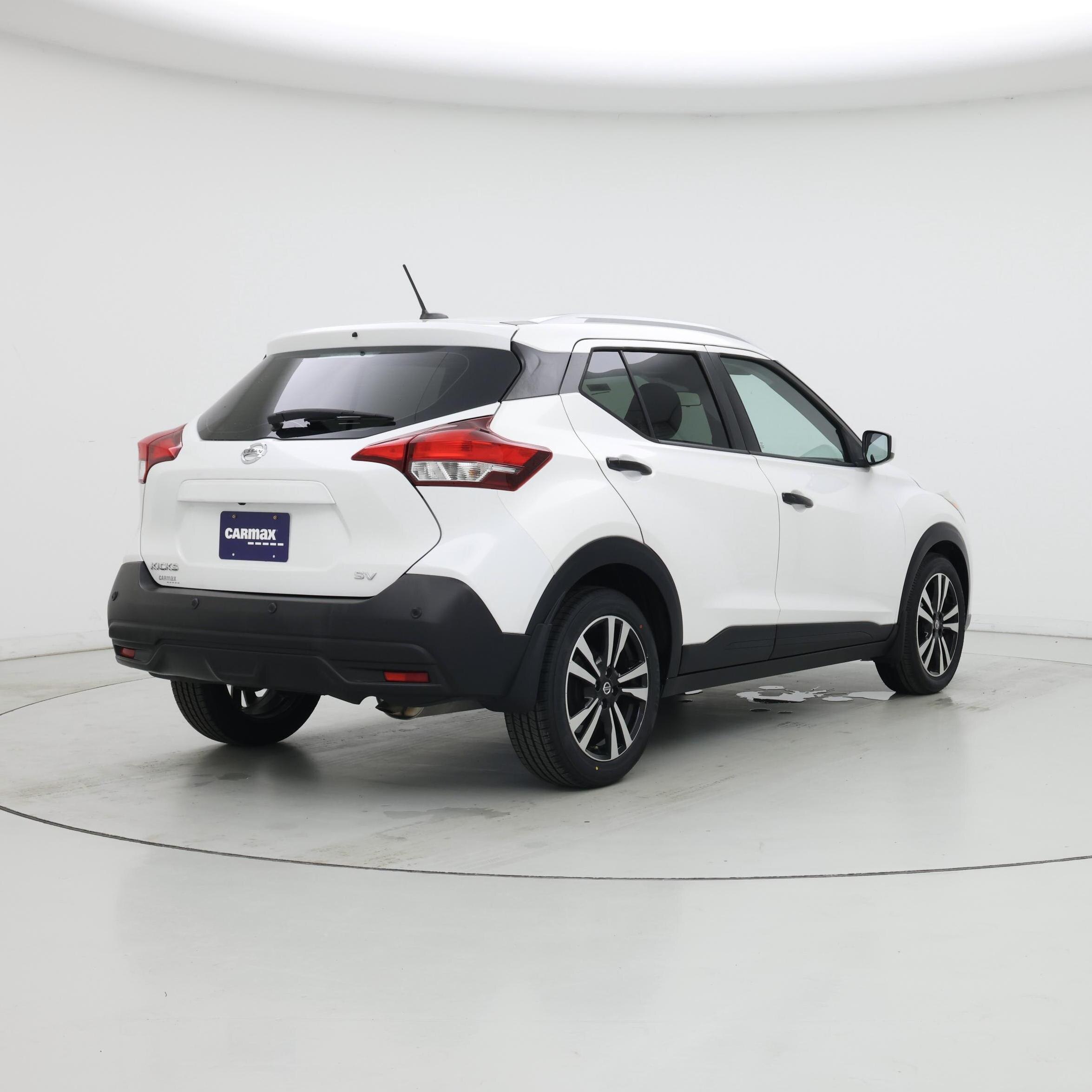 Thumbnail: 2020 Nissan Kicks - 8