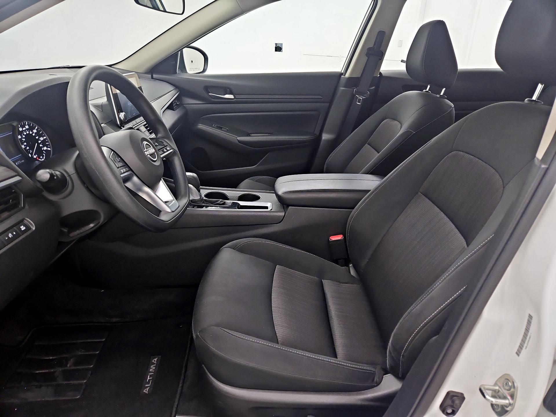 Thumbnail: 2025 Nissan Altima - 11
