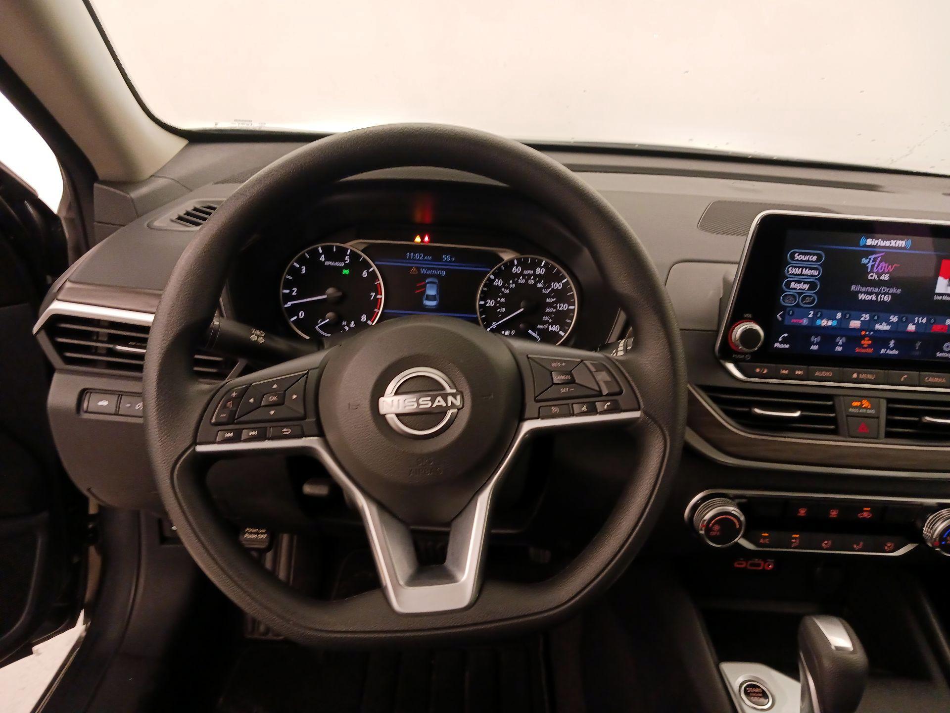 Thumbnail: 2025 Nissan Altima - 10