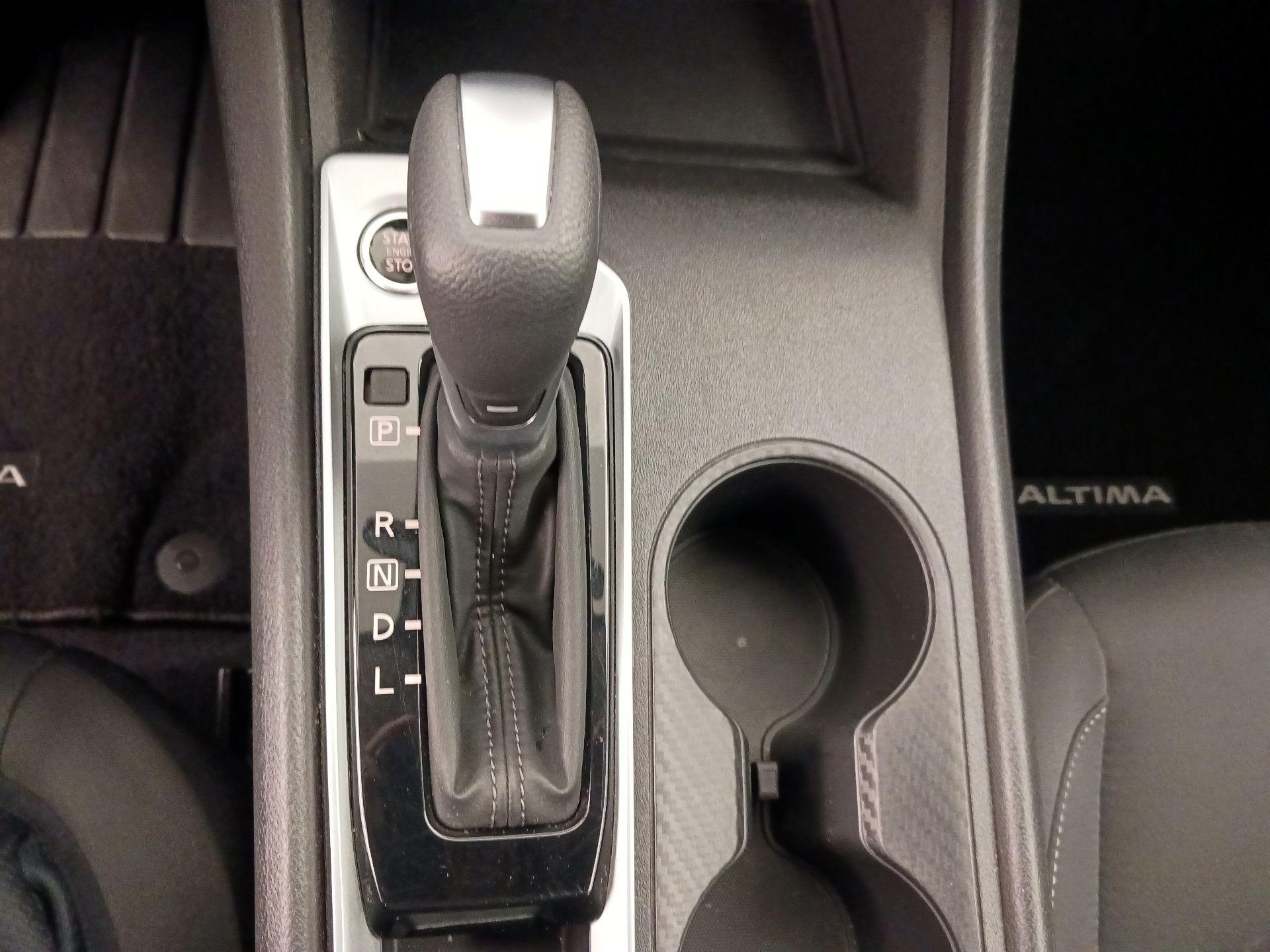 Thumbnail: 2025 Nissan Altima - 17