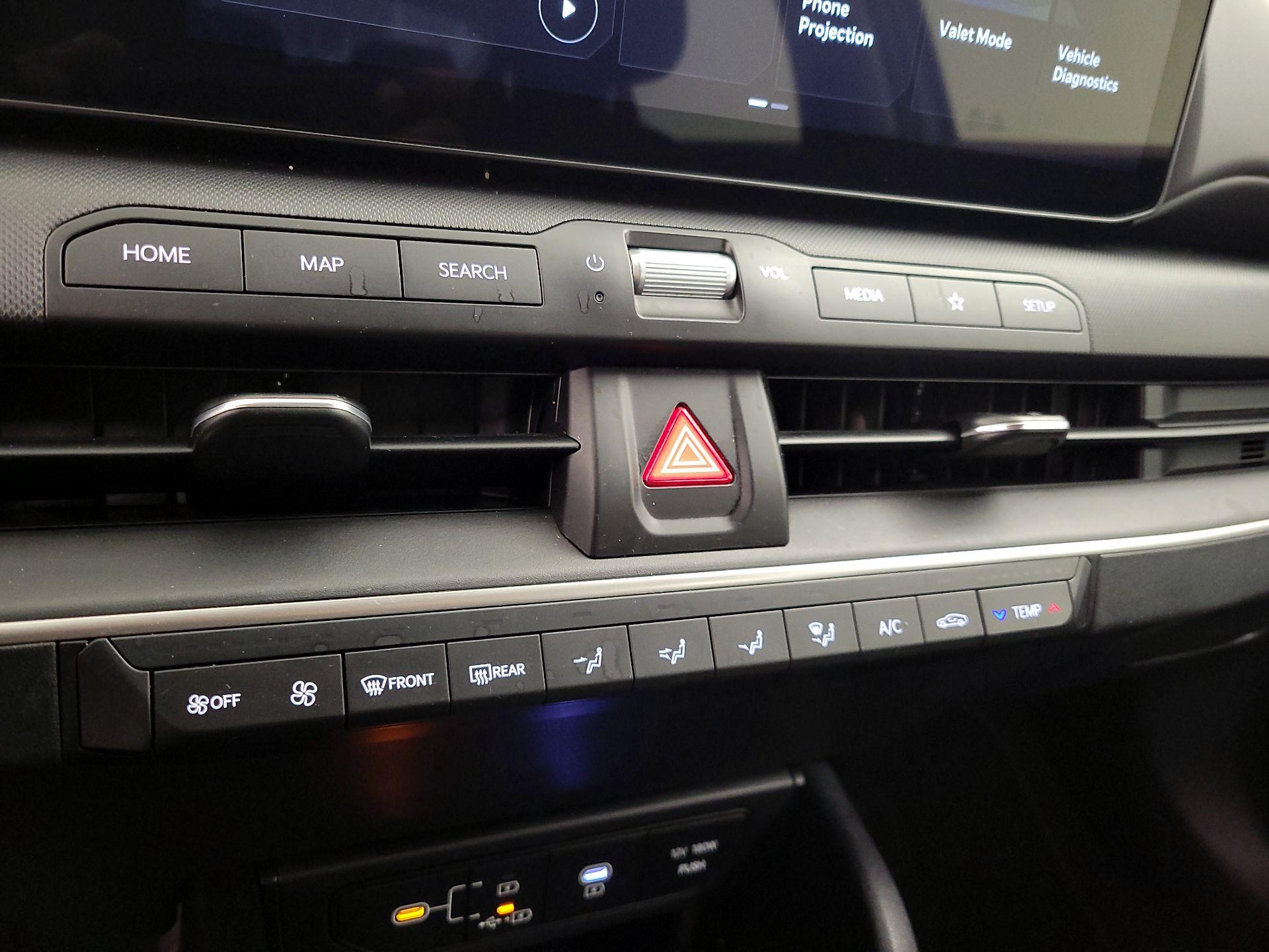 Thumbnail: 2025 Kia K4 - 16