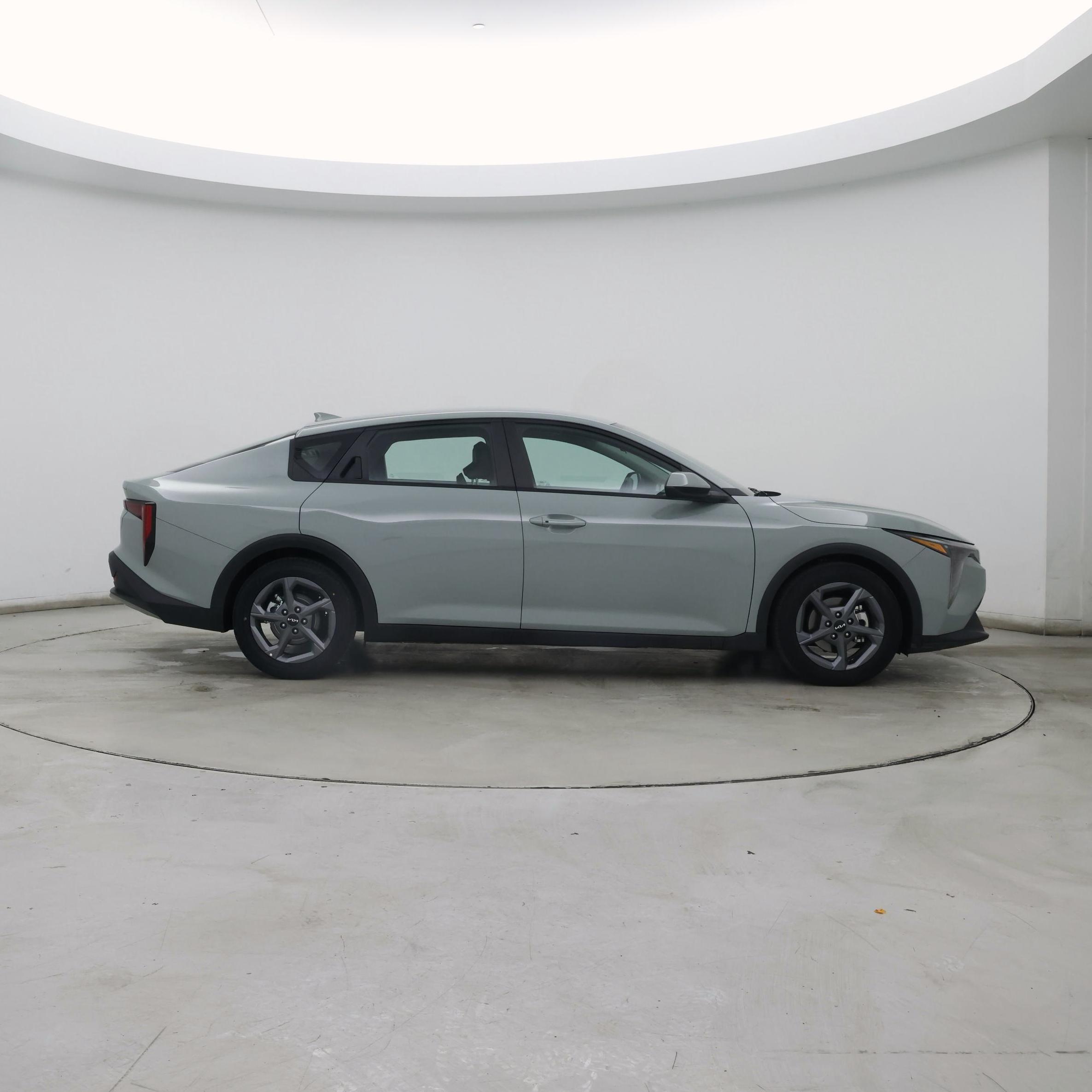 Thumbnail: 2025 Kia K4 - 7