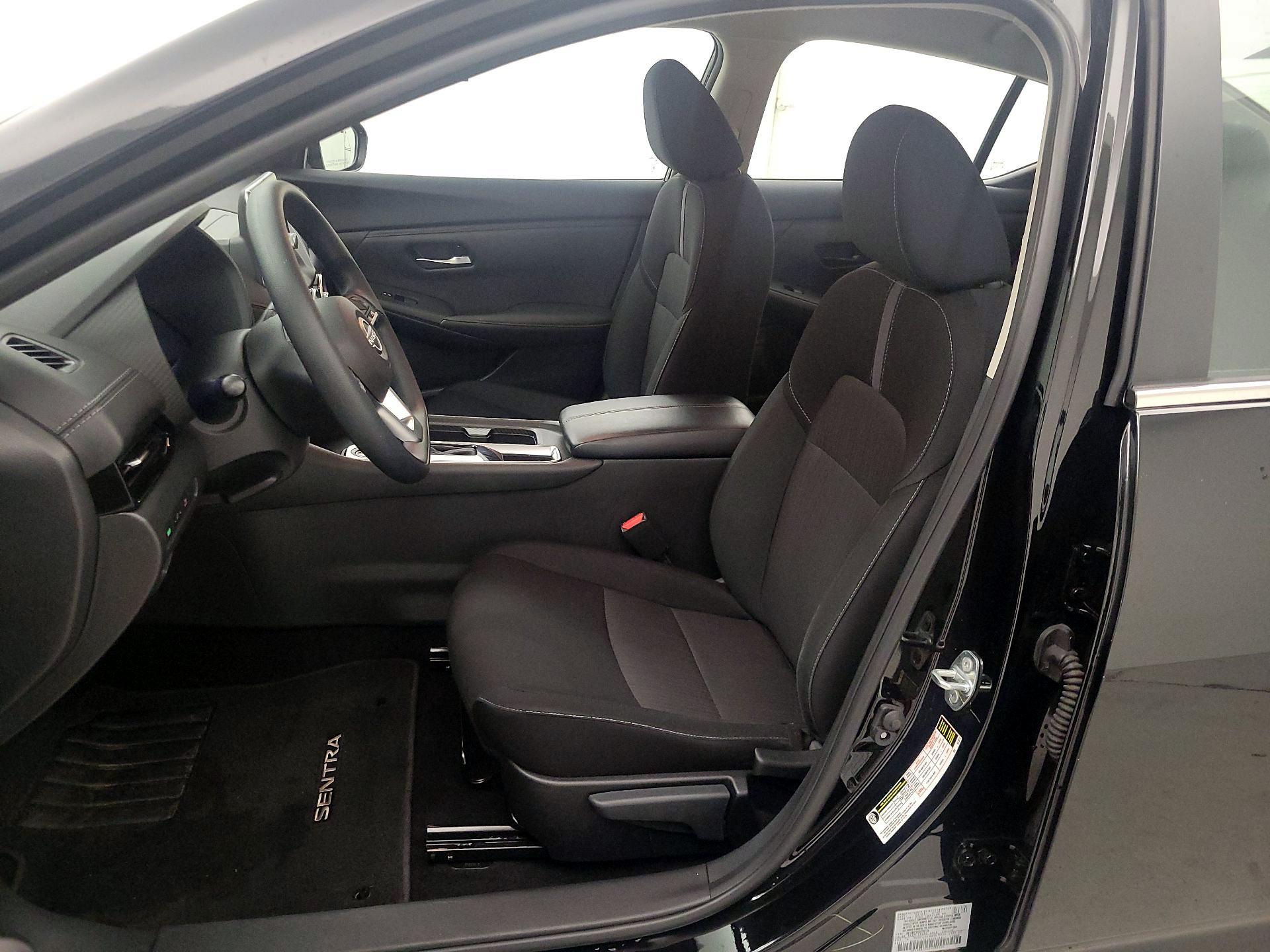 Thumbnail: 2025 Nissan Sentra - 11