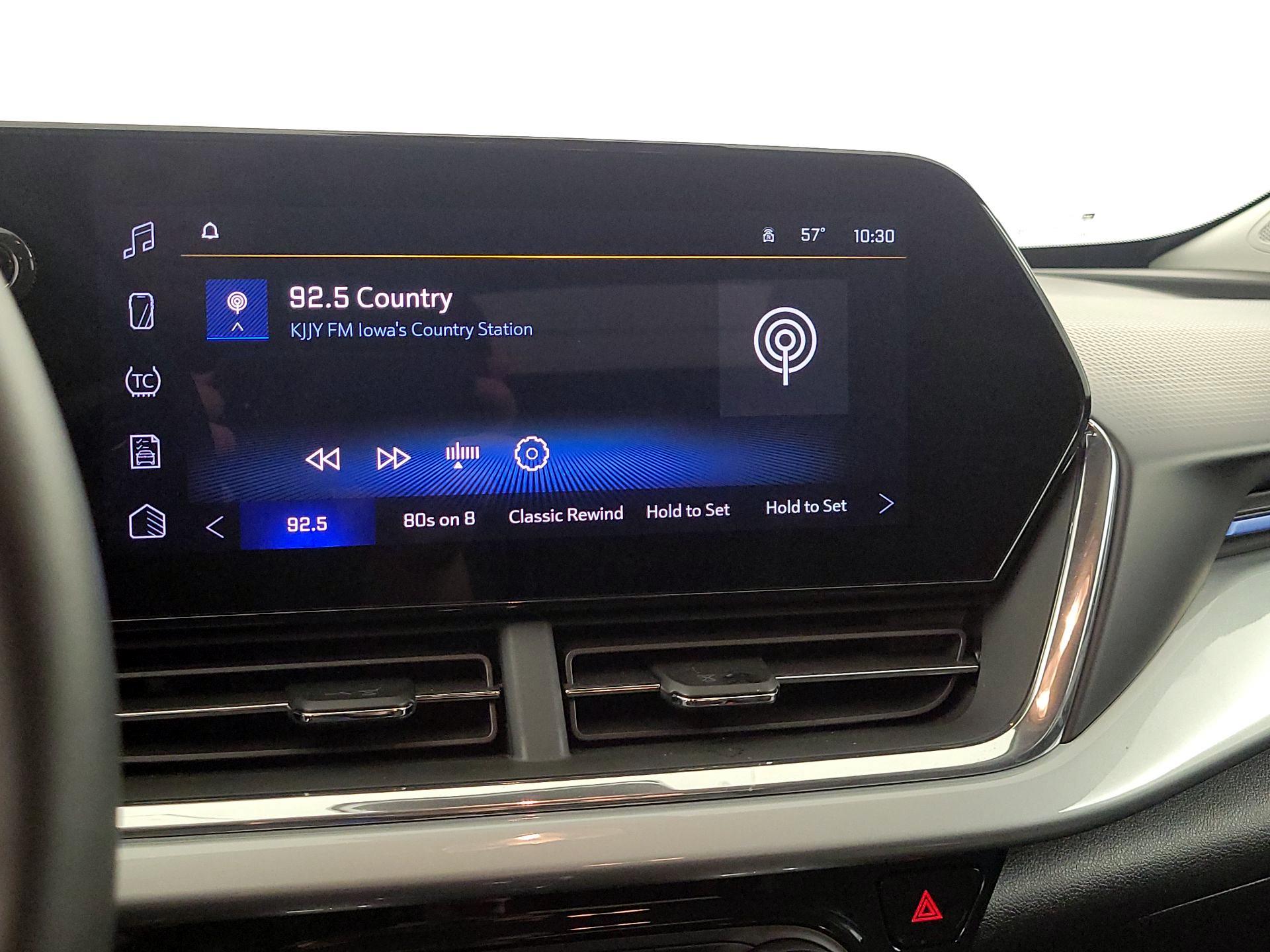 Thumbnail: 2025 Chevrolet Trax - 15