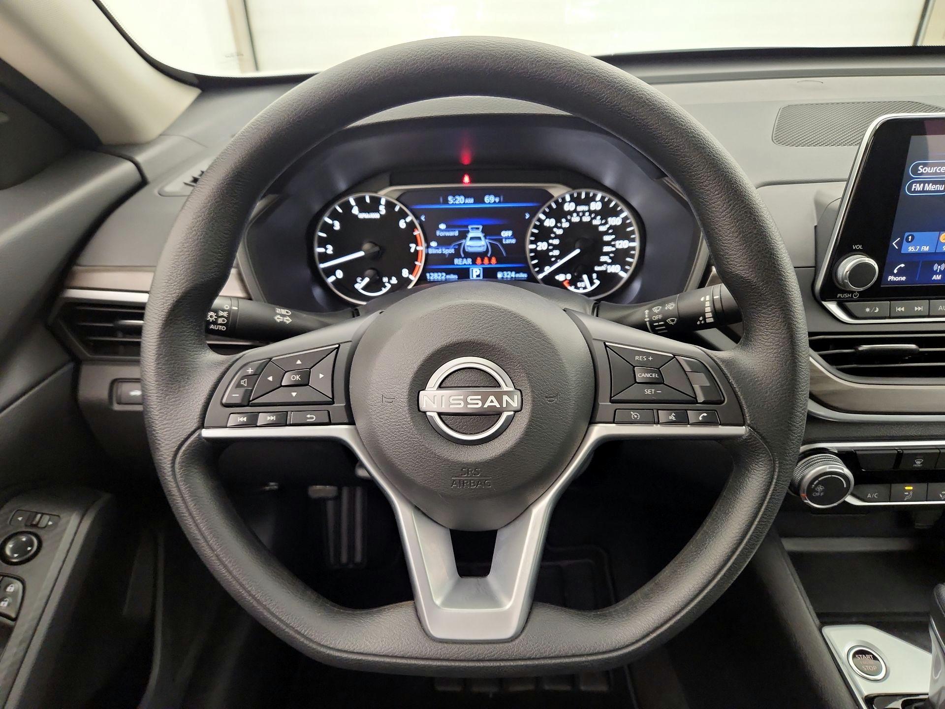 Thumbnail: 2025 Nissan Altima - 10