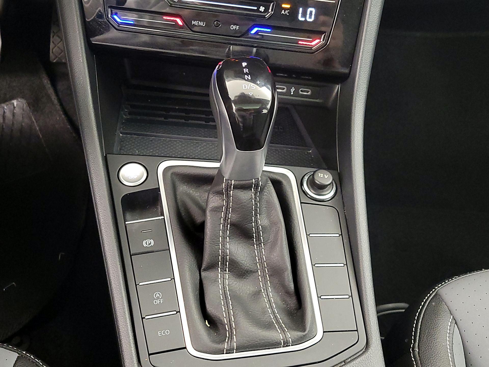 Thumbnail: 2025 Volkswagen Jetta - 17