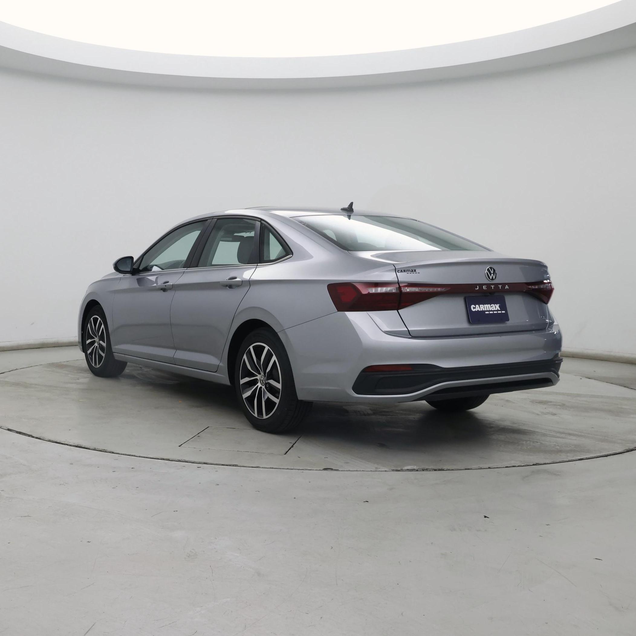 Thumbnail: 2025 Volkswagen Jetta - 2