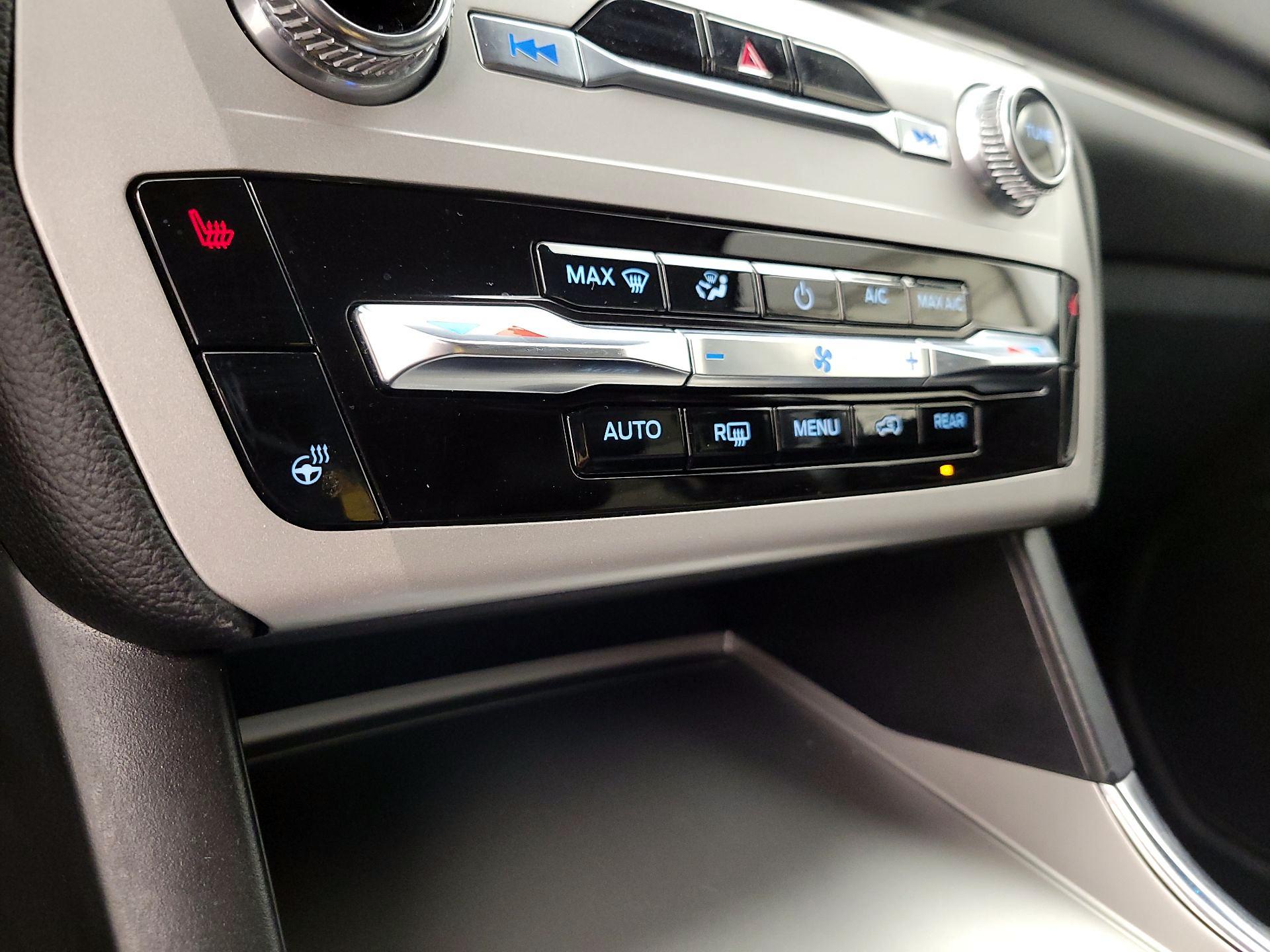 Thumbnail: 2023 Ford Explorer - 16