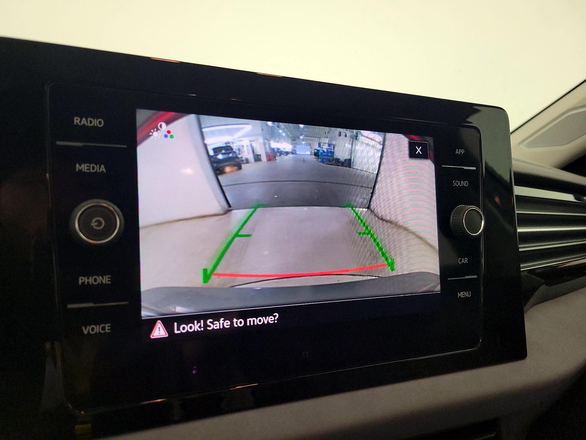 Thumbnail: 2025 Volkswagen Jetta - 14